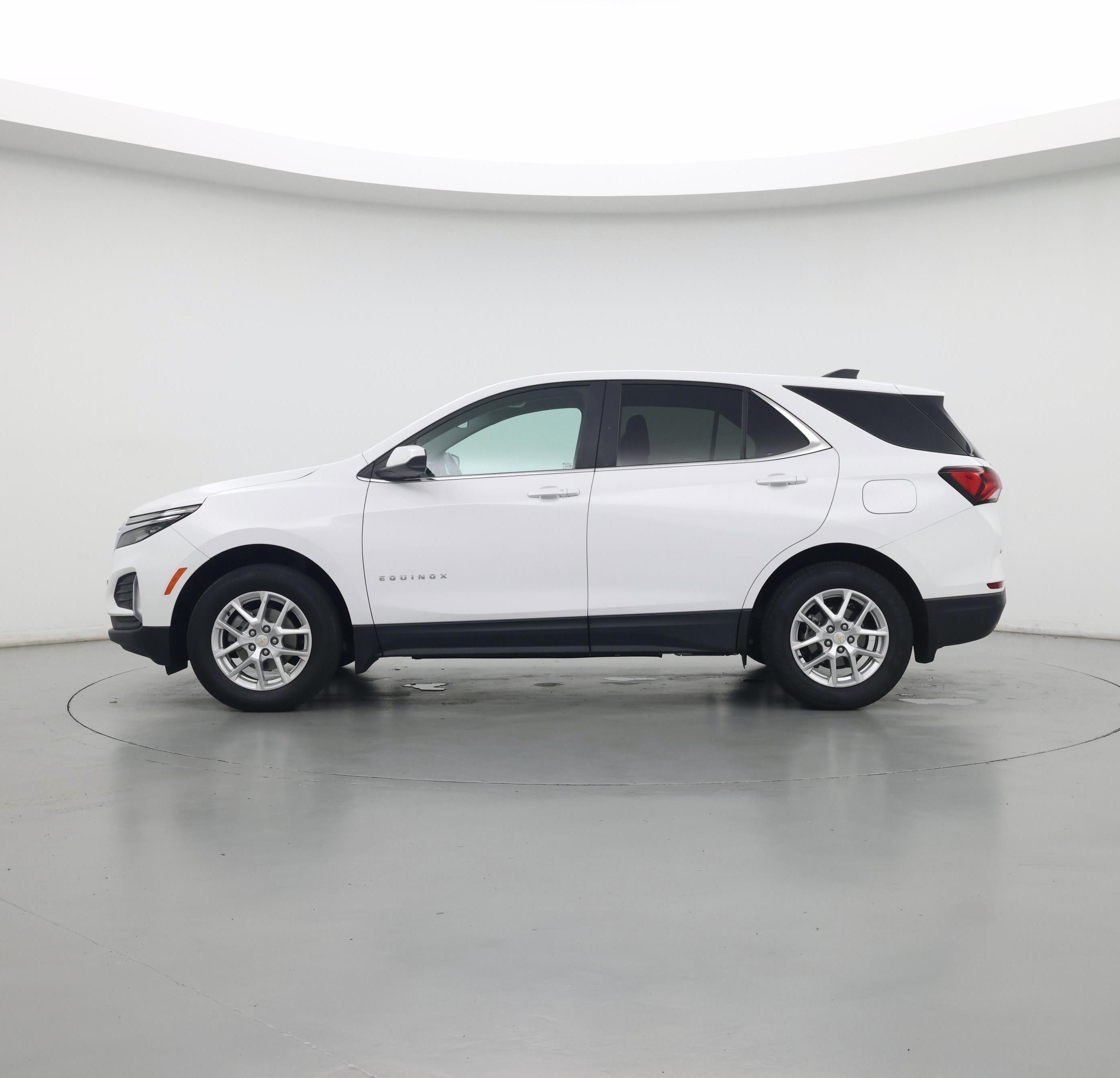 Thumbnail: 2023 Chevrolet Equinox - 3