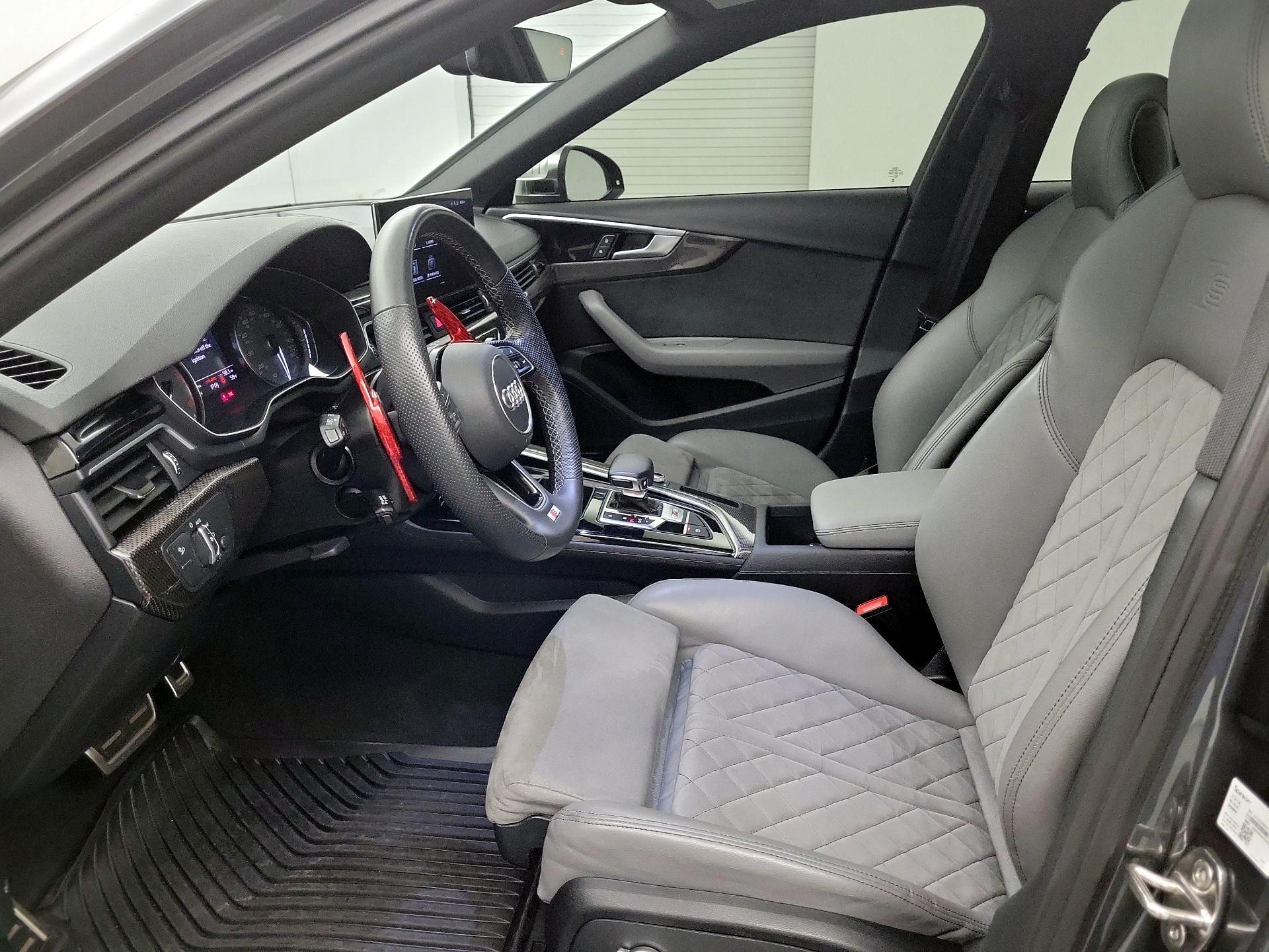 Thumbnail: 2023 Audi S4 - 9