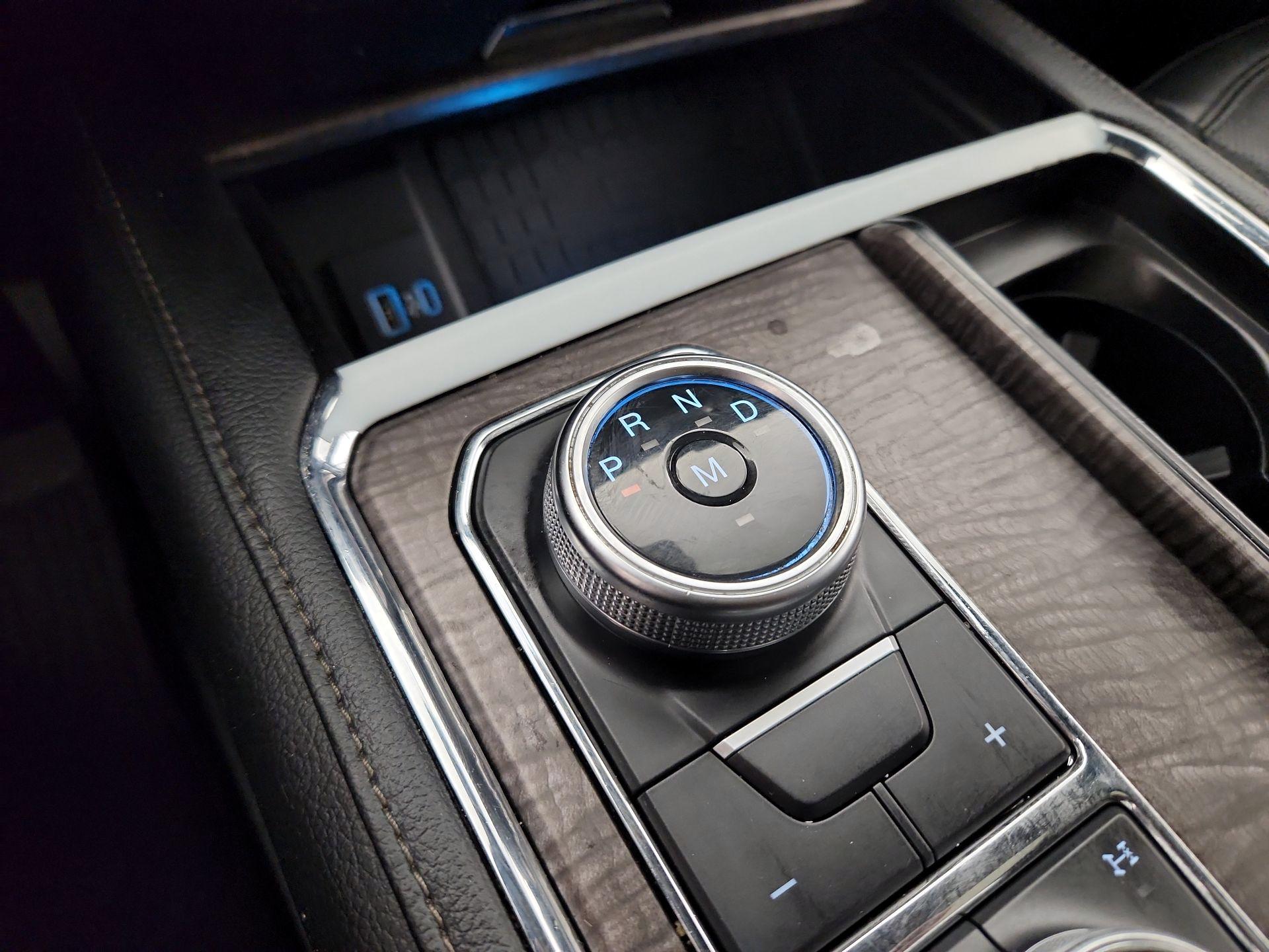 Thumbnail: 2021 Ford Expedition - 18