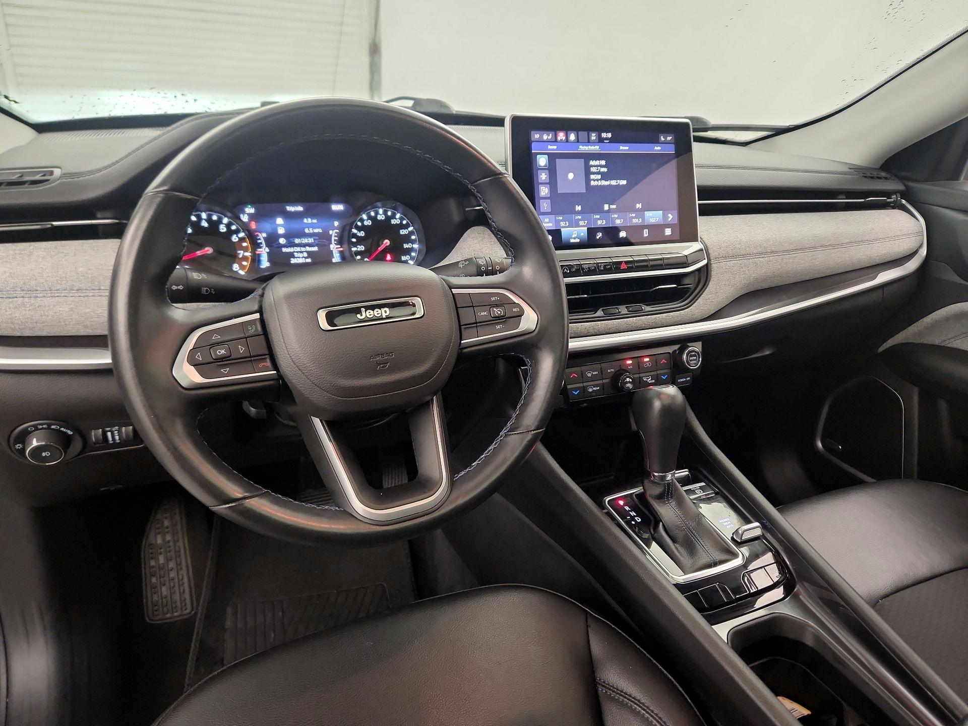 Thumbnail: 2022 Jeep Compass - 9