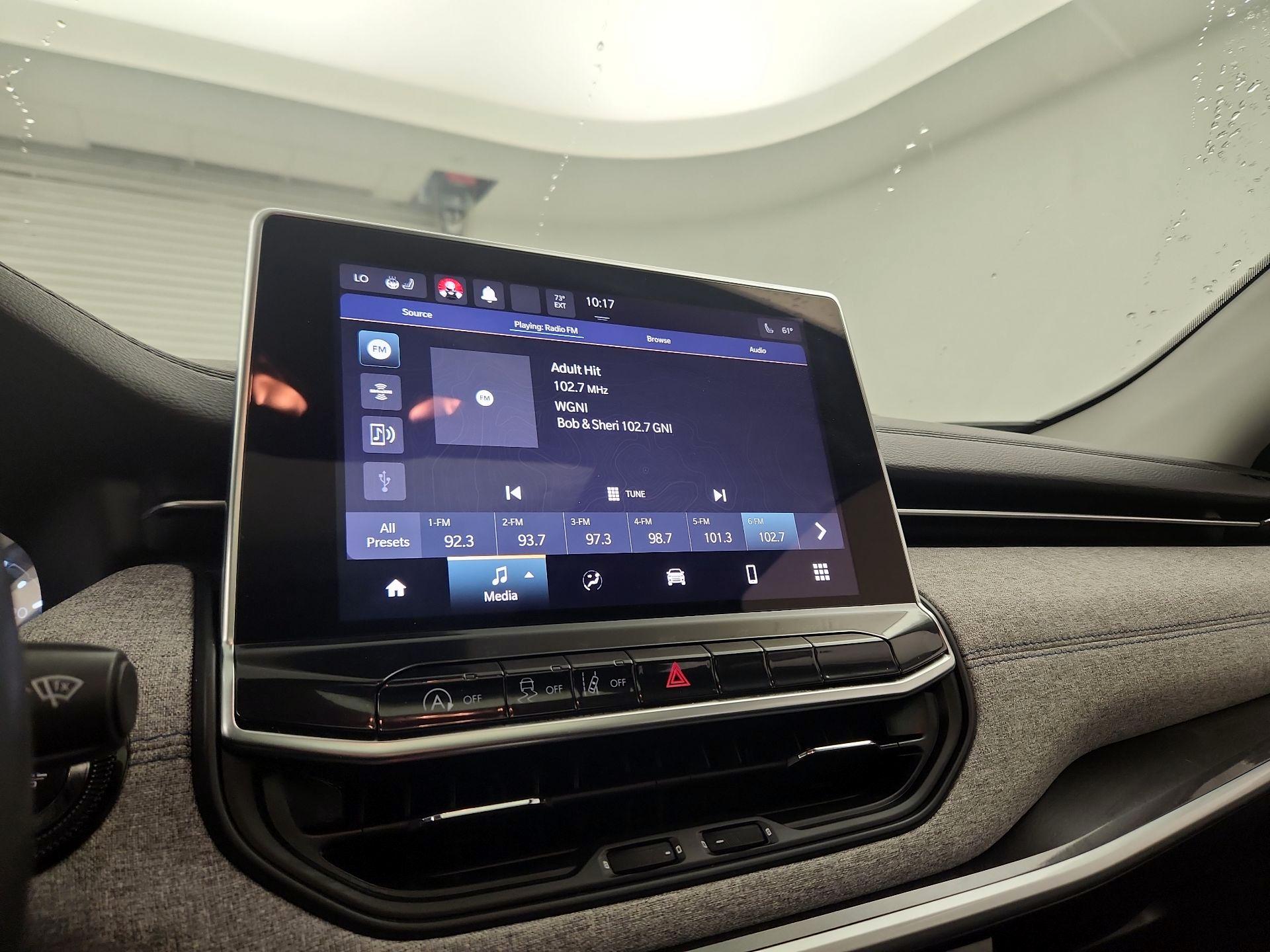 Thumbnail: 2022 Jeep Compass - 15