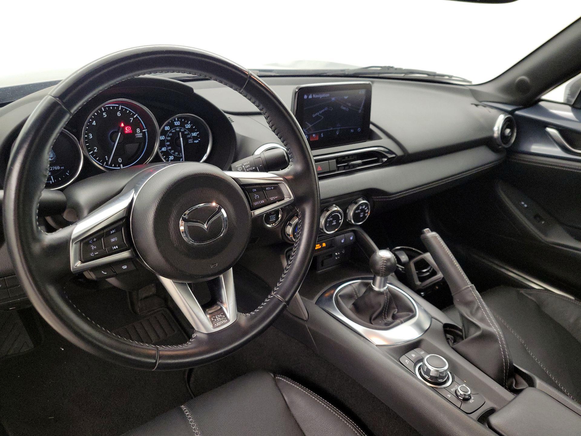 Thumbnail: 2020 Mazda MX-5 Miata - 9