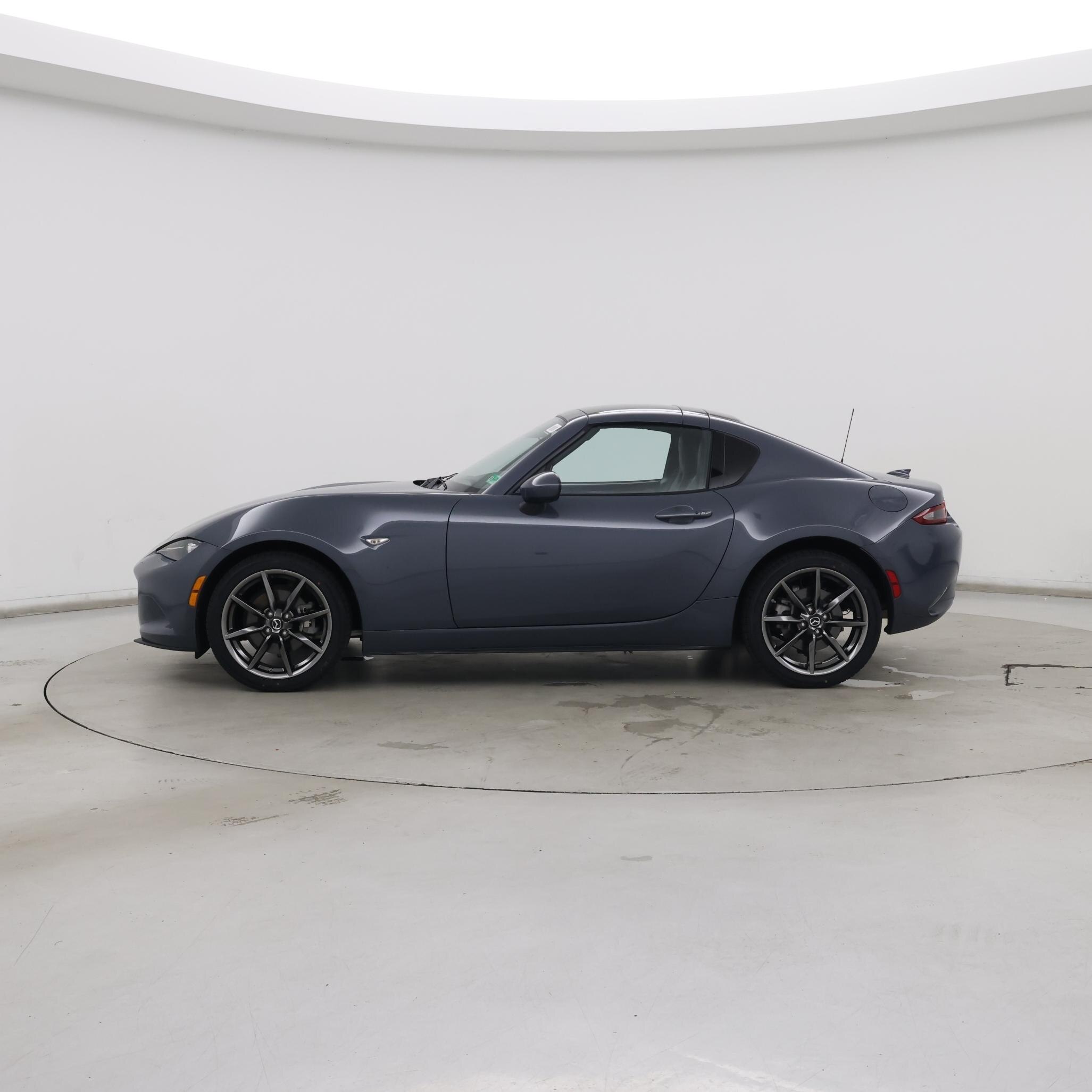 Thumbnail: 2020 Mazda MX-5 Miata - 3