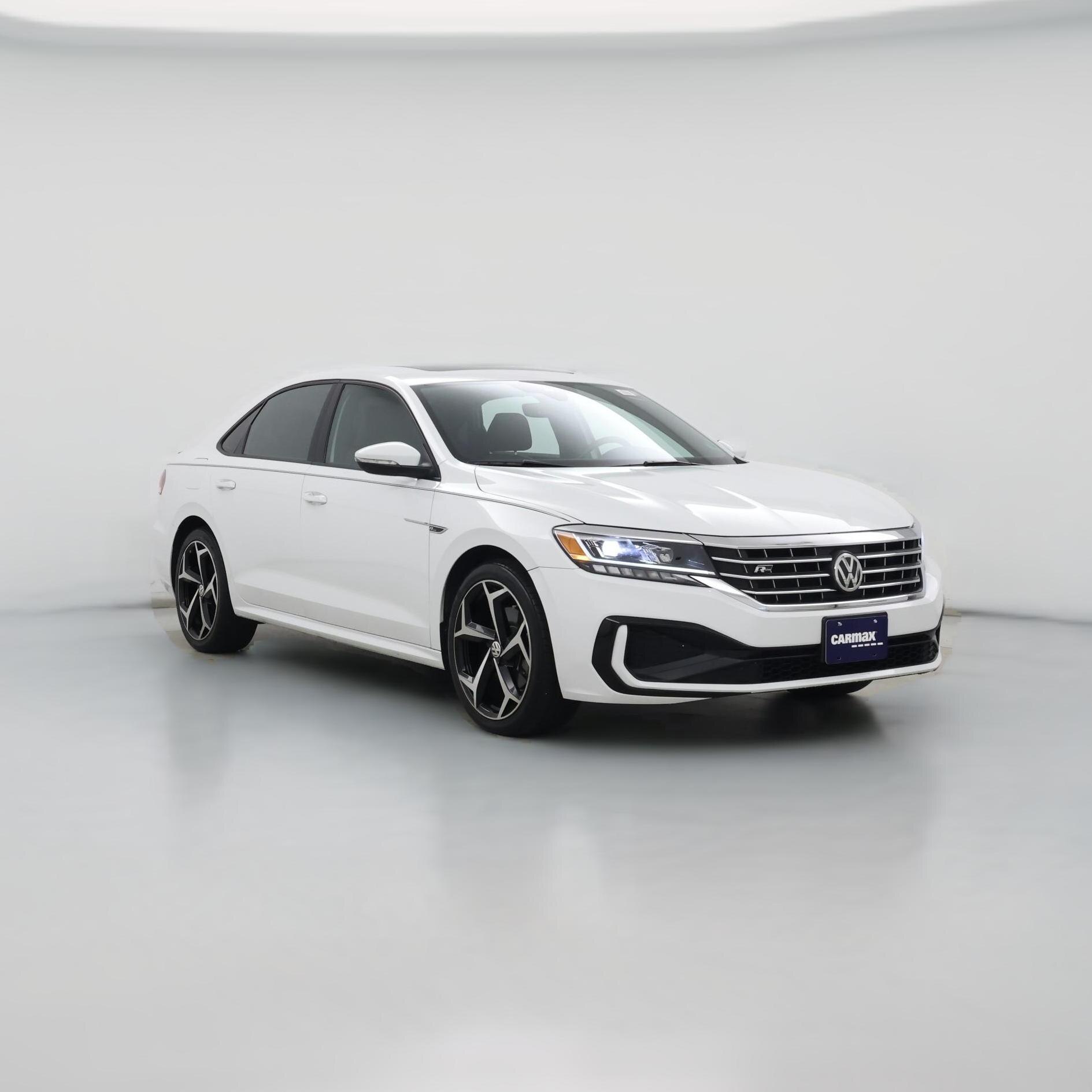 Thumbnail: 2022 Volkswagen Passat - 1
