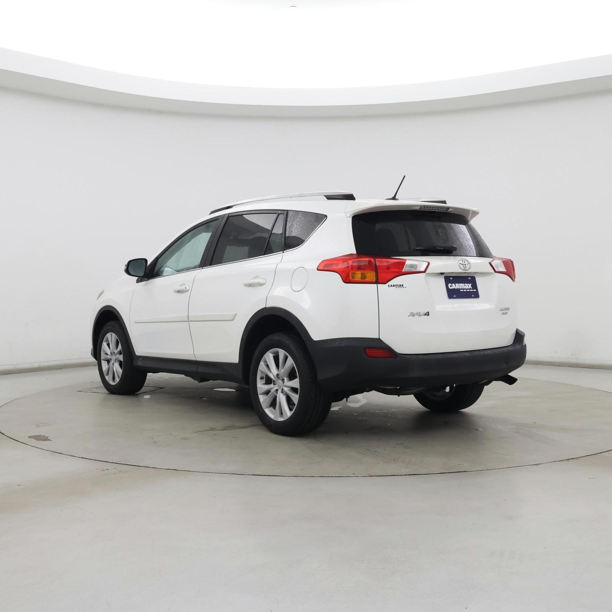 Thumbnail: 2014 Toyota RAV4 - 2
