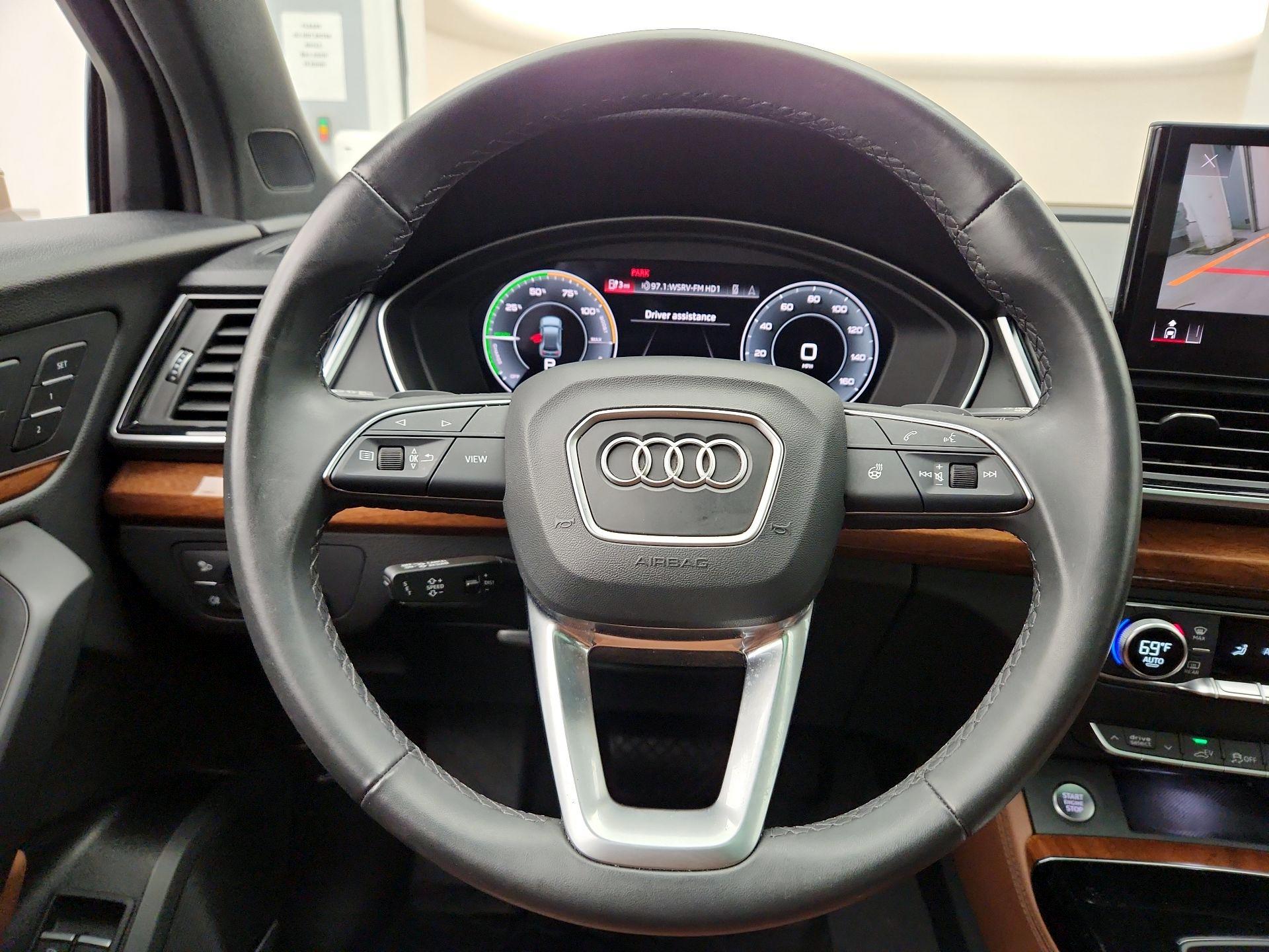 Thumbnail: 2023 Audi Q5 - 10