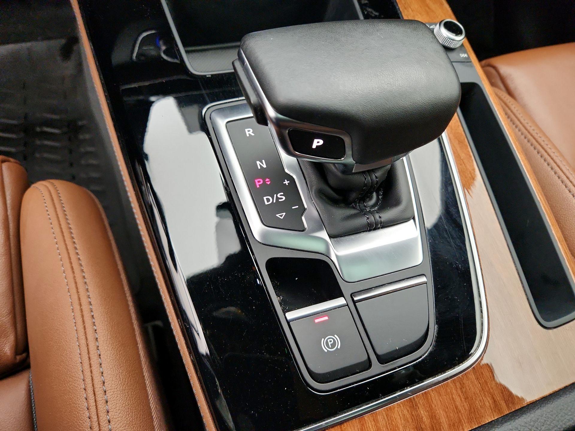 Thumbnail: 2023 Audi Q5 - 17
