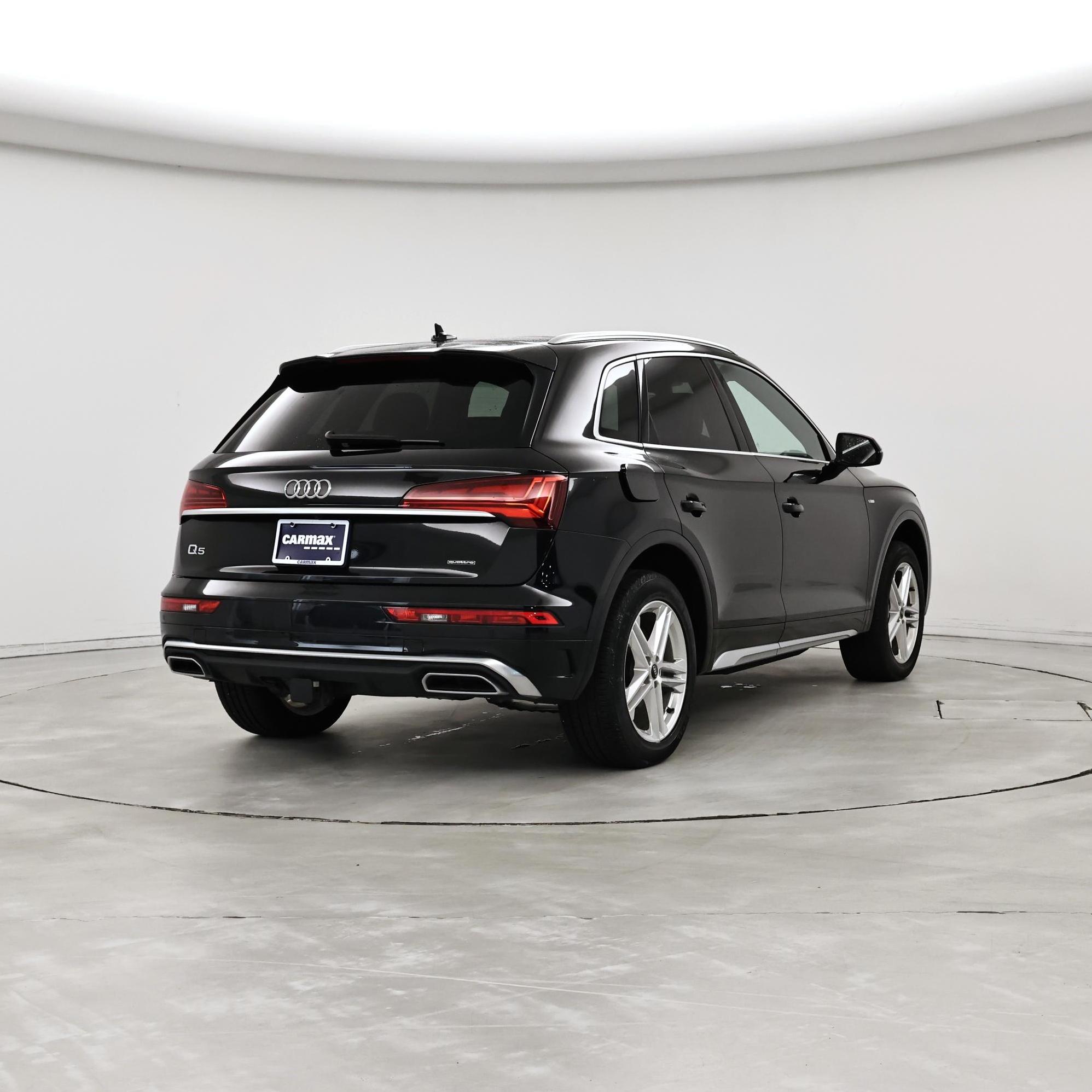 Thumbnail: 2023 Audi Q5 - 8