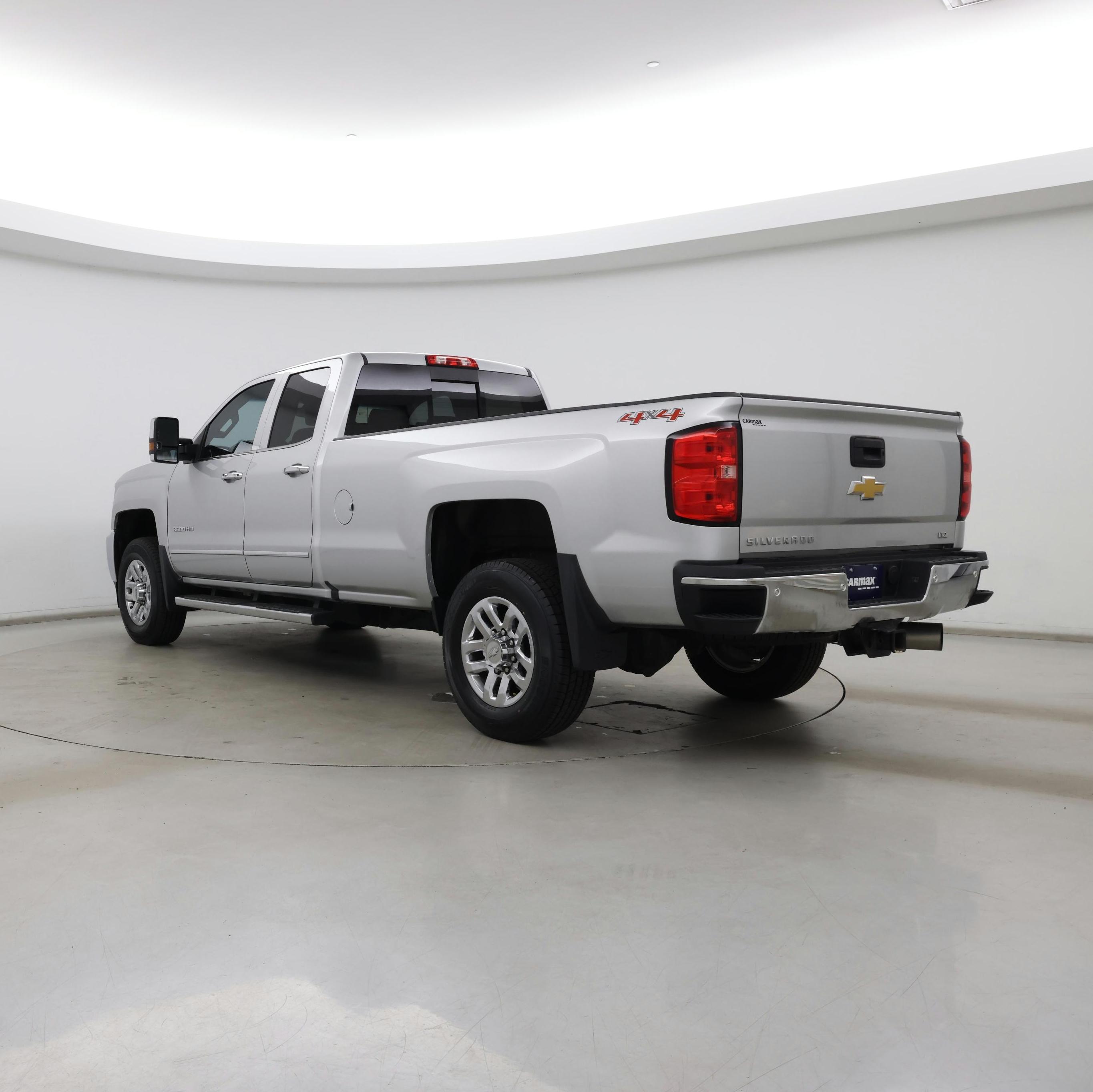 Thumbnail: 2016 Chevrolet Silverado 3500 - 2