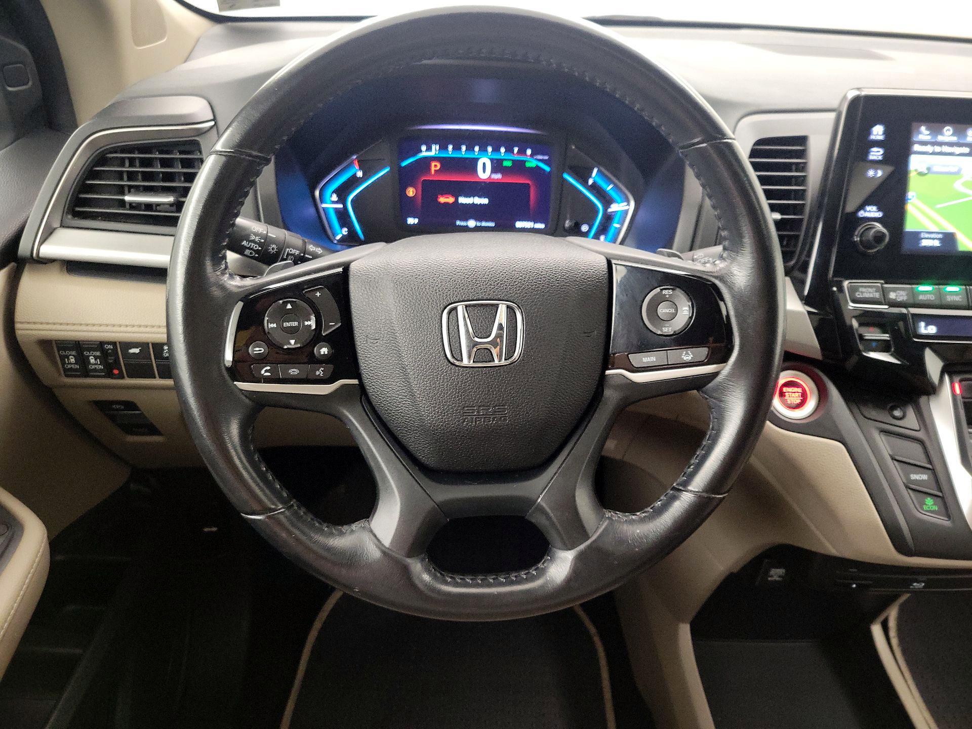 Thumbnail: 2019 Honda Odyssey - 10