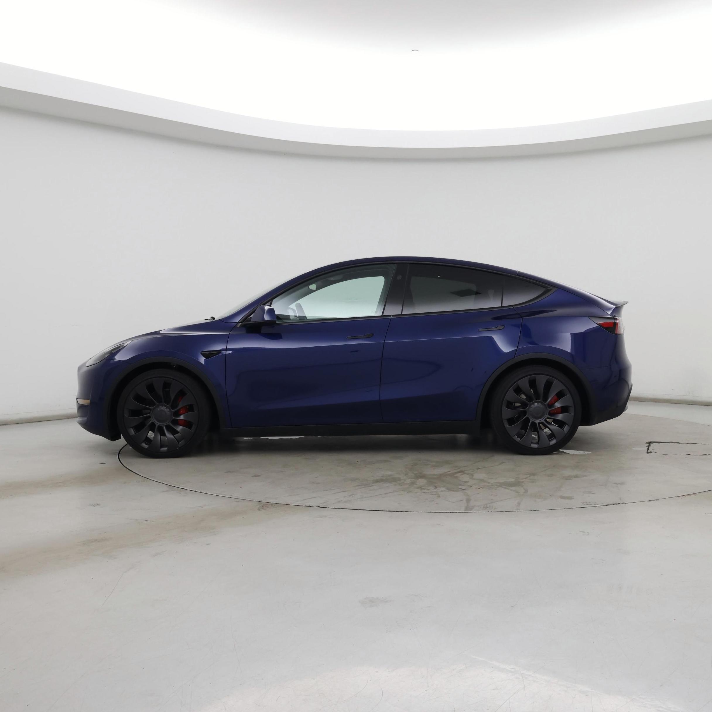 Thumbnail: 2025 Tesla Model Y - 3