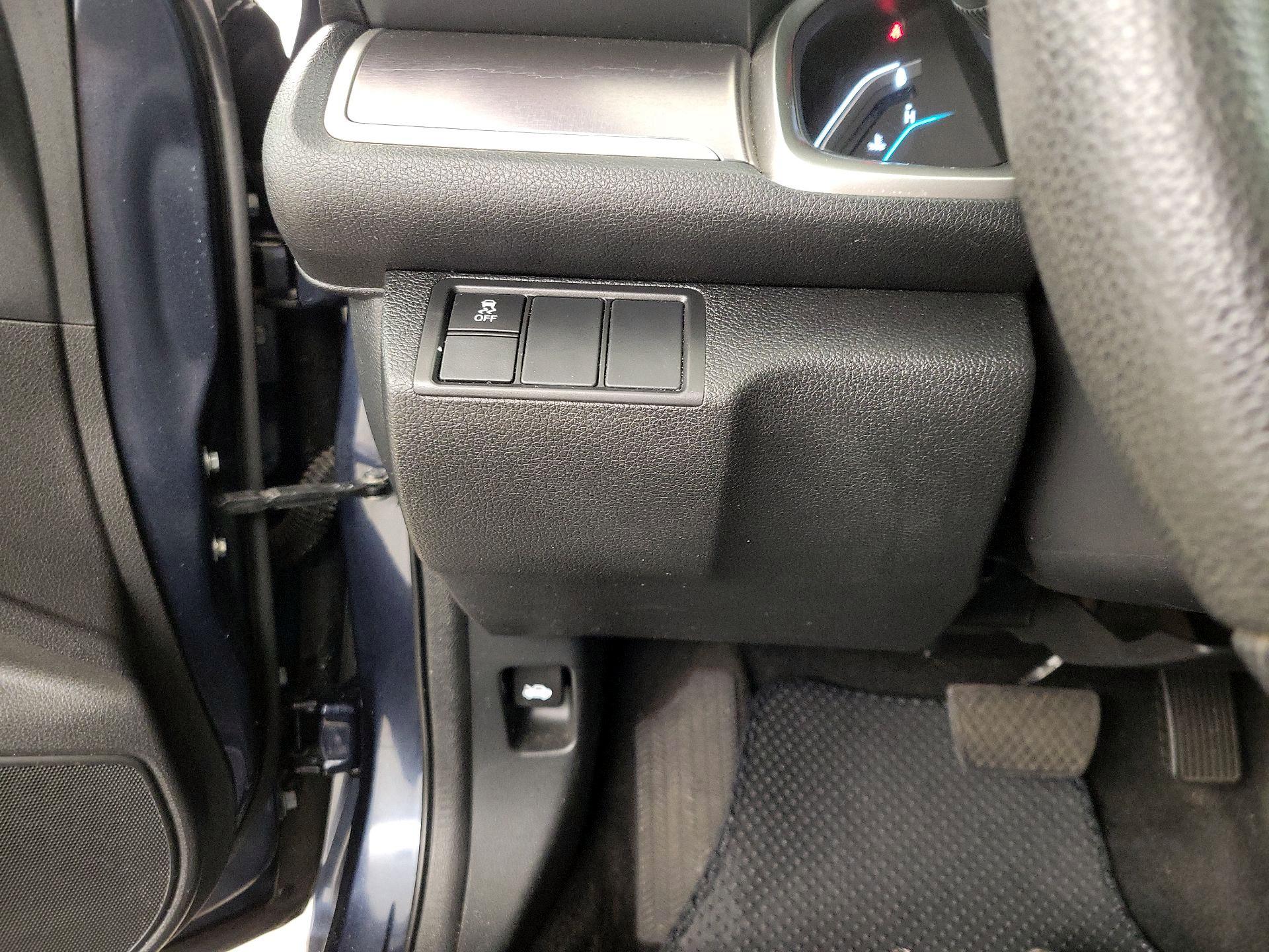 Thumbnail: 2016 Honda Civic - 13