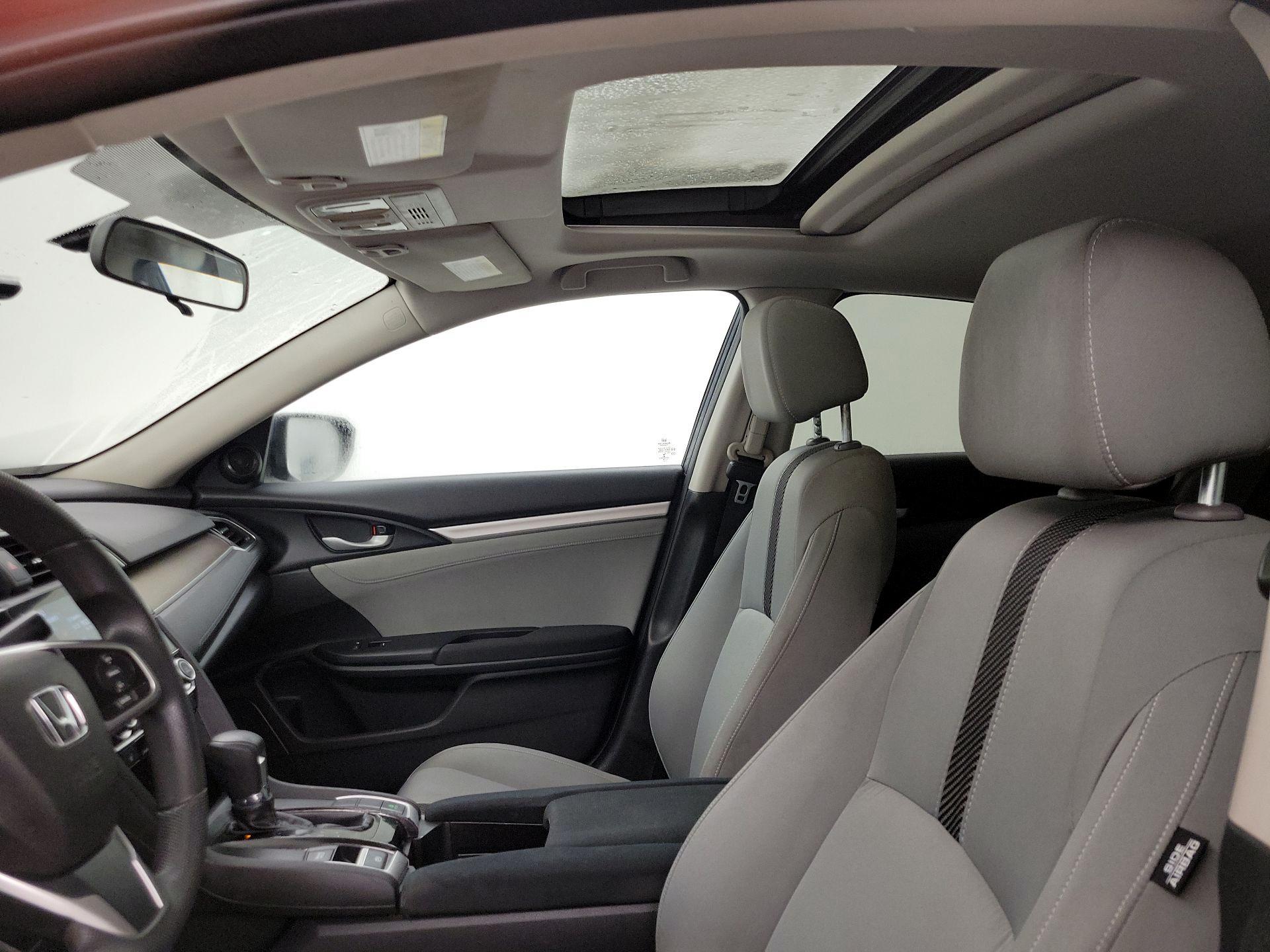 Thumbnail: 2016 Honda Civic - 19