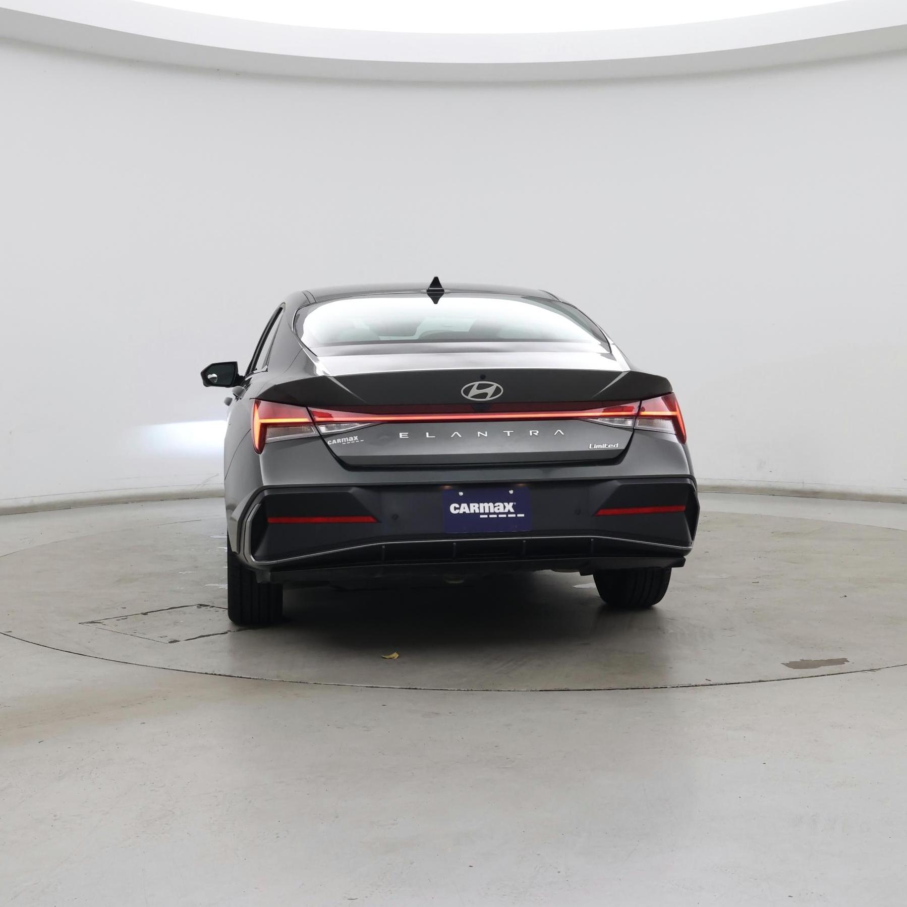 Thumbnail: 2024 Hyundai Elantra - 6