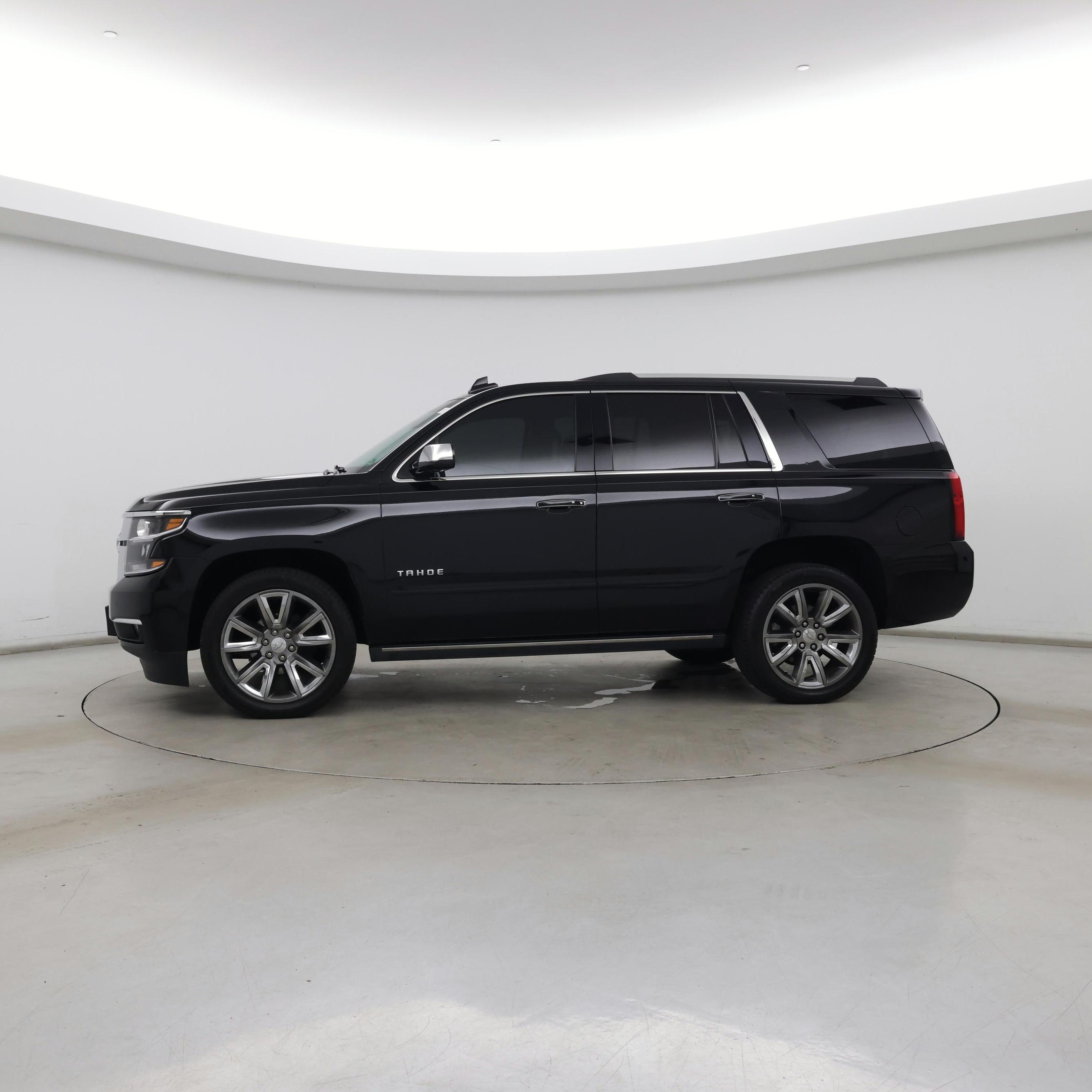 Thumbnail: 2020 Chevrolet Tahoe - 3