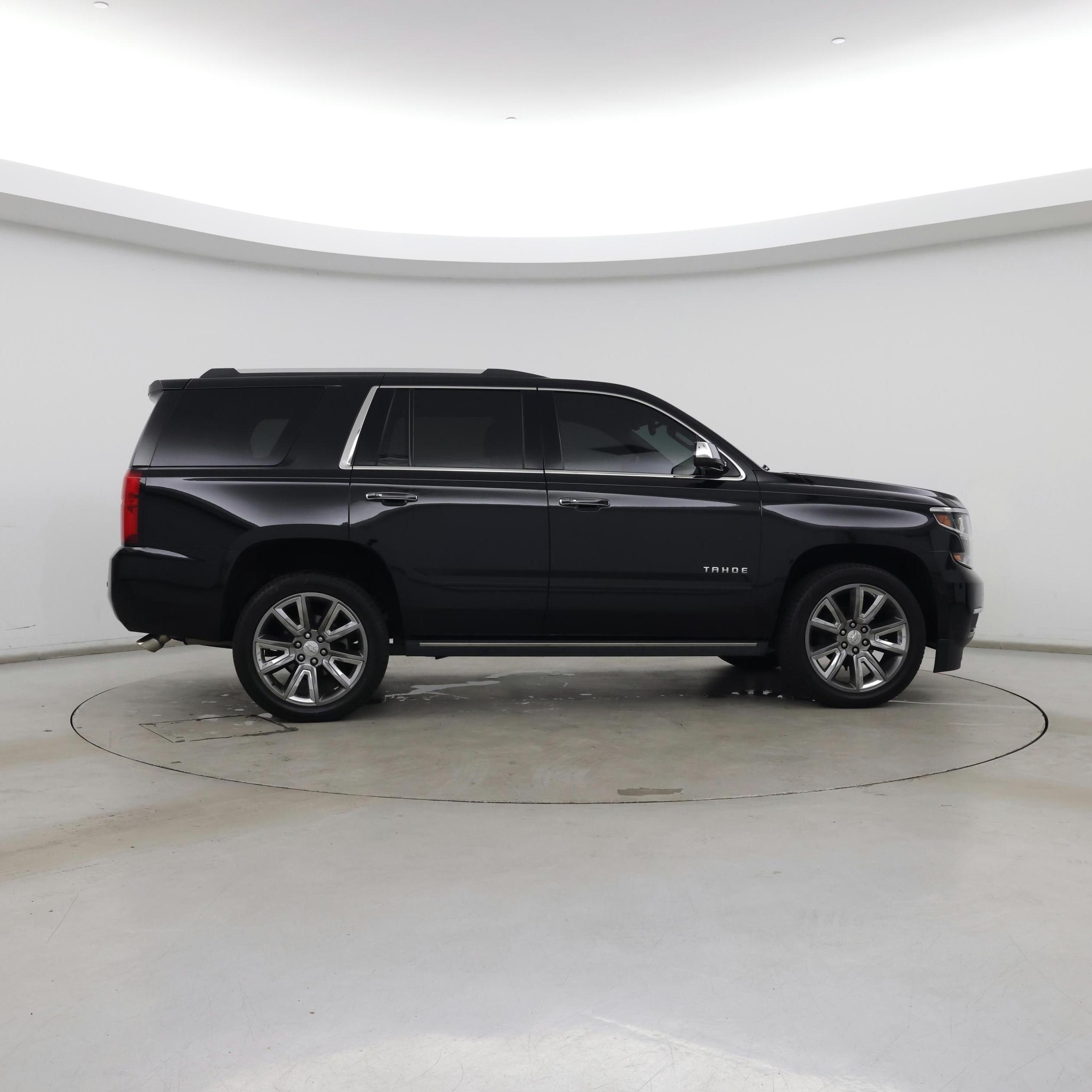 Thumbnail: 2020 Chevrolet Tahoe - 7