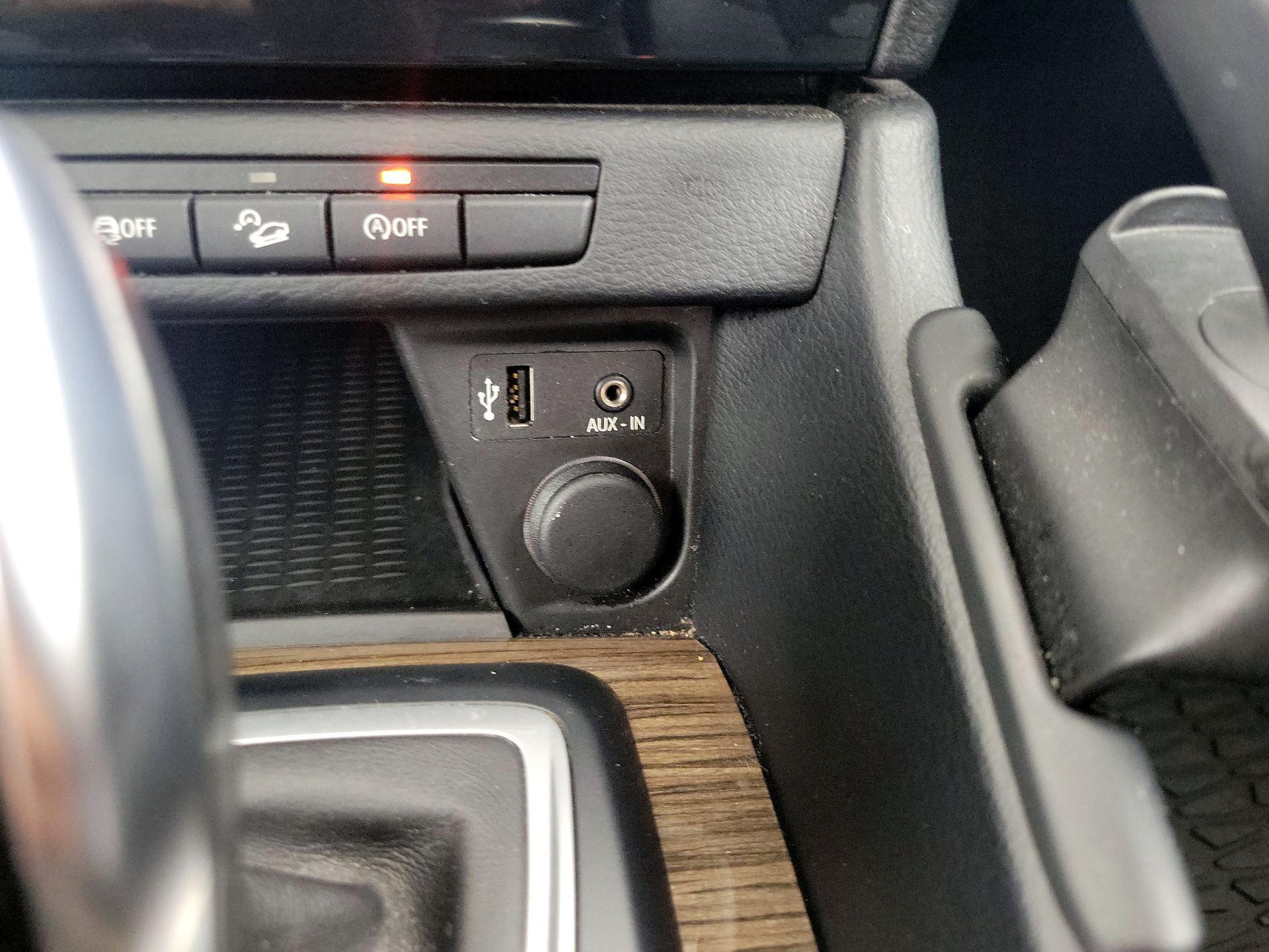 Thumbnail: 2015 BMW X1 - 19