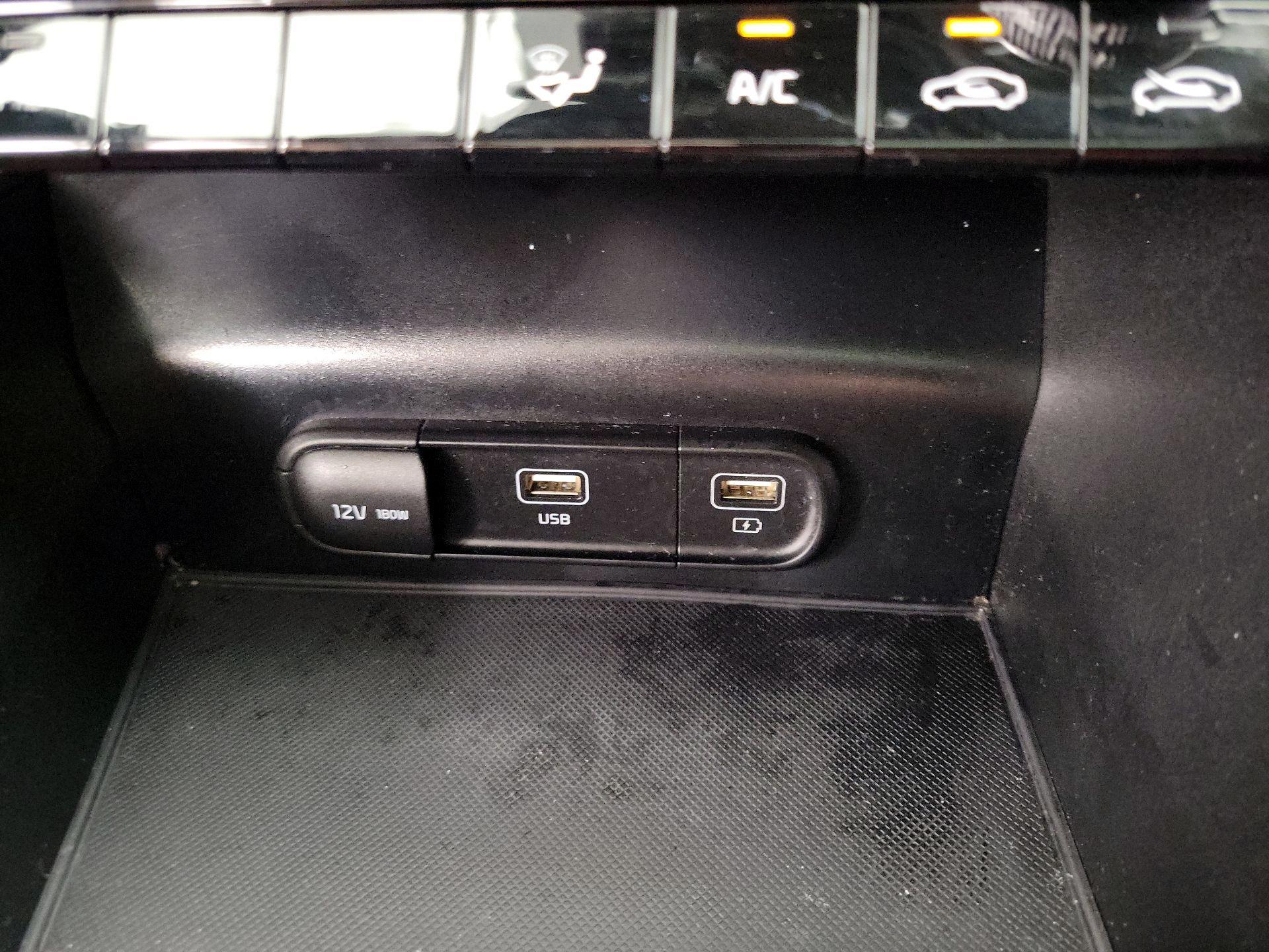 Thumbnail: 2023 Kia K5 - 18