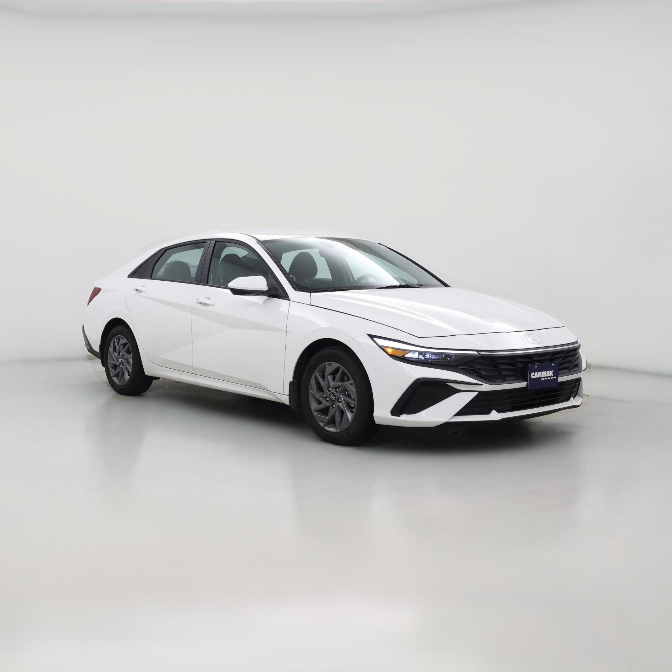 Thumbnail: 2024 Hyundai Elantra - 1