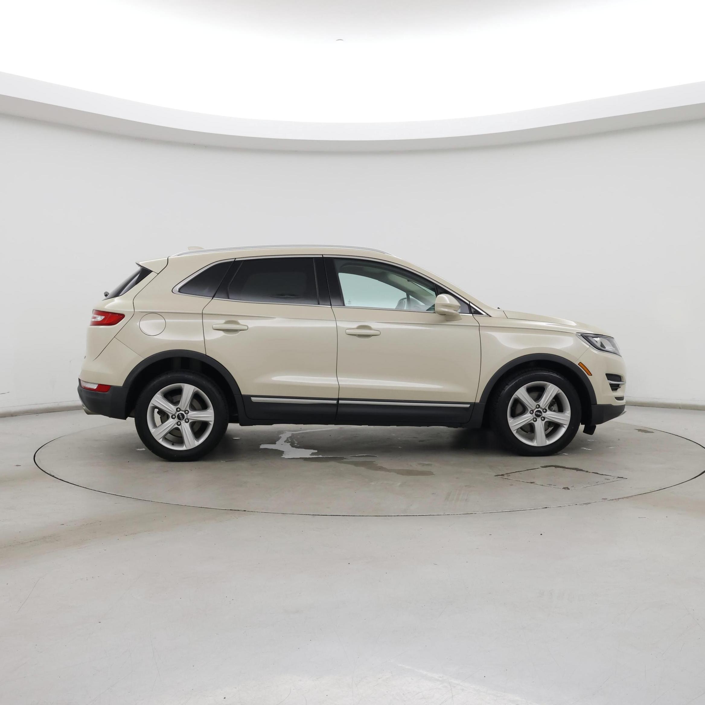 Thumbnail: 2018 Lincoln MKC - 7