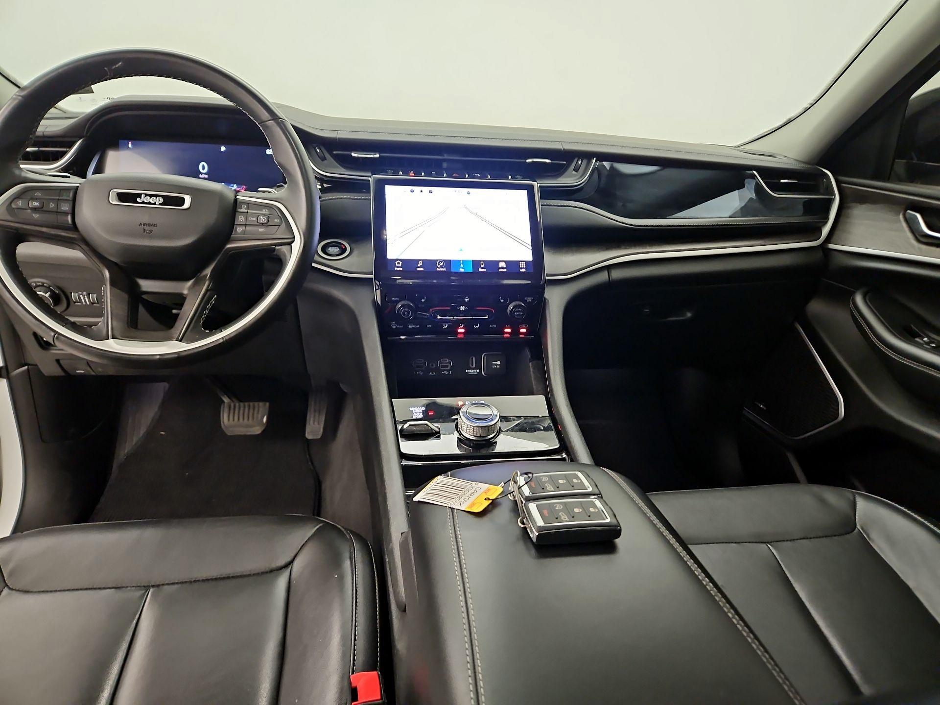 Thumbnail: 2022 Jeep Grand Cherokee L - 9