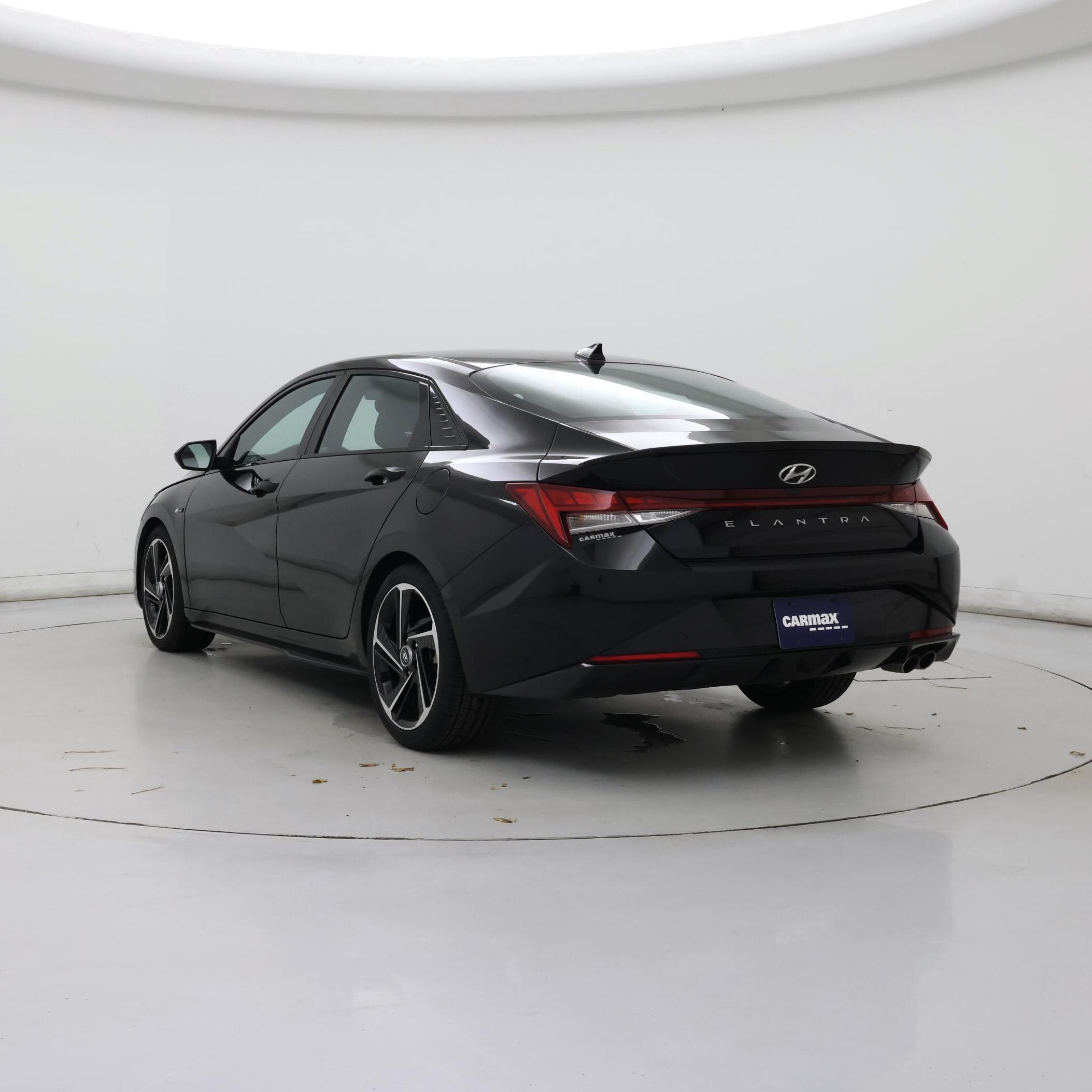 Thumbnail: 2023 Hyundai Elantra - 2