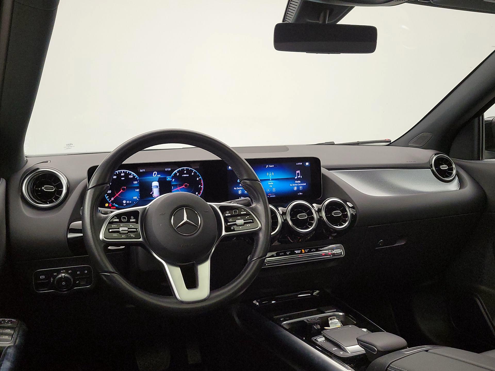 Thumbnail: 2021 Mercedes-Benz GLA - 9