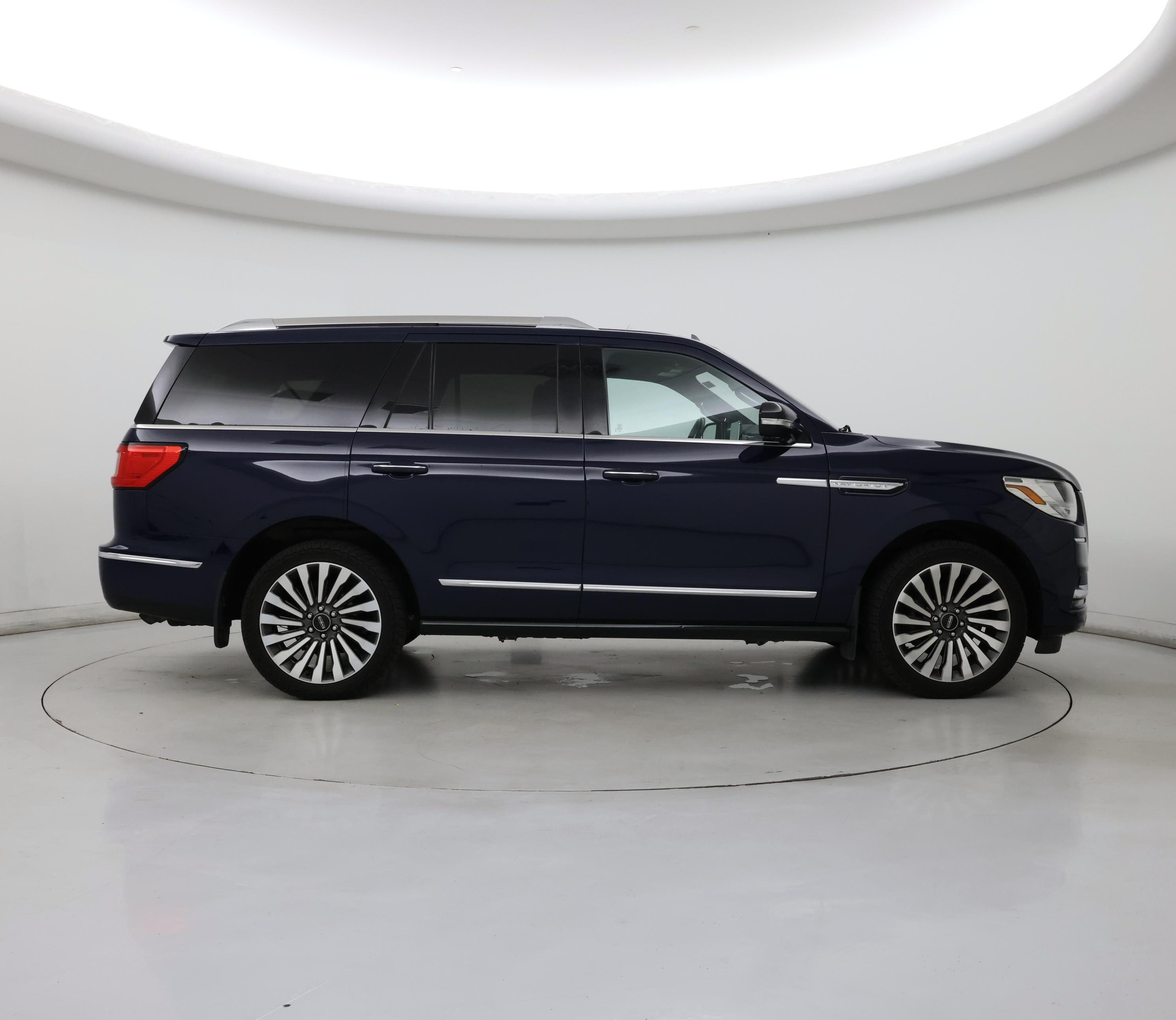Thumbnail: 2020 Lincoln Navigator - 7