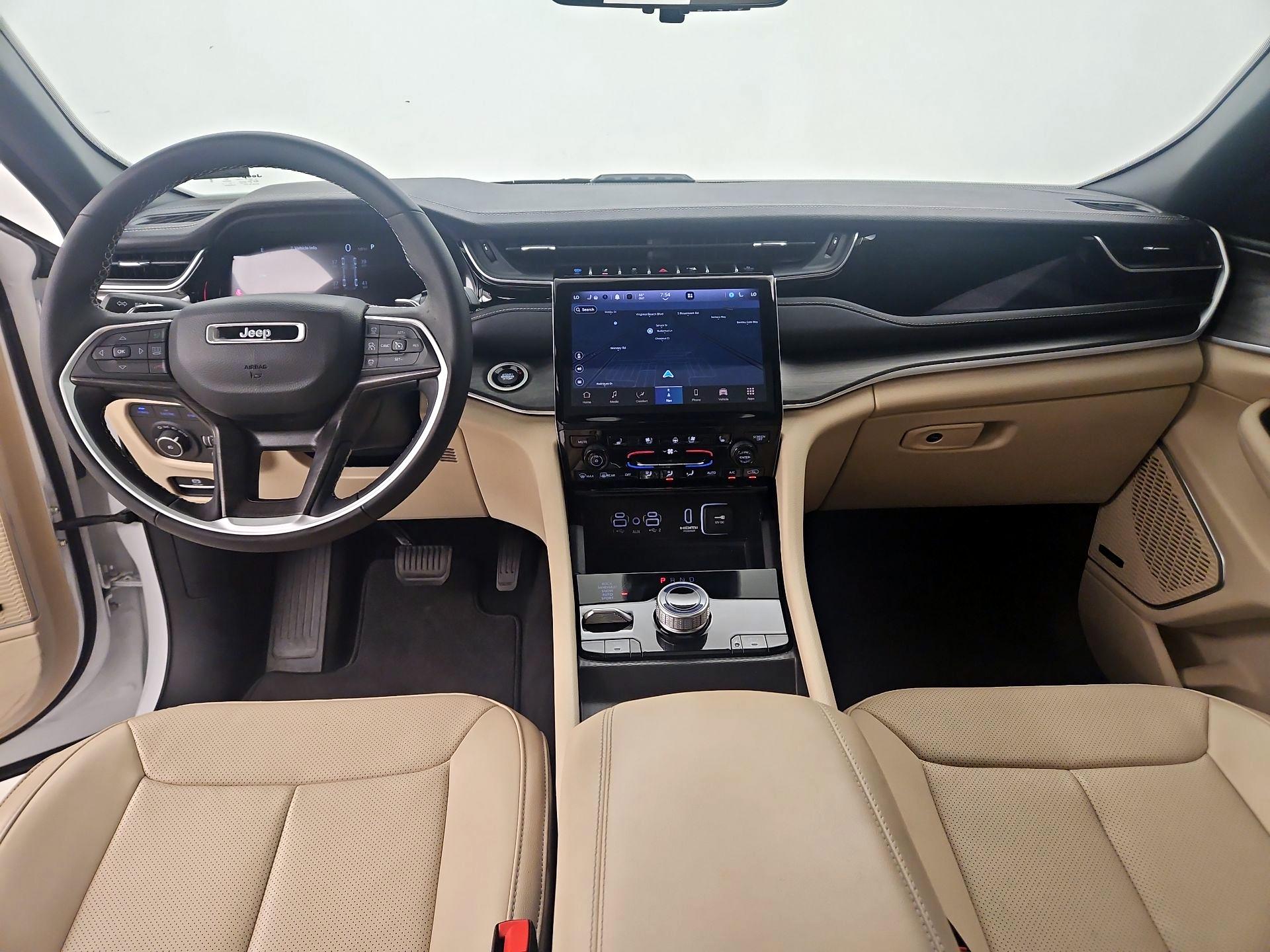 Thumbnail: 2023 Jeep Grand Cherokee - 9