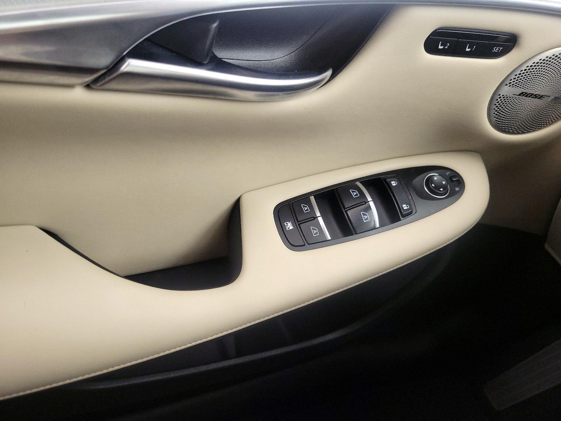 Thumbnail: 2020 INFINITI QX50 - 12