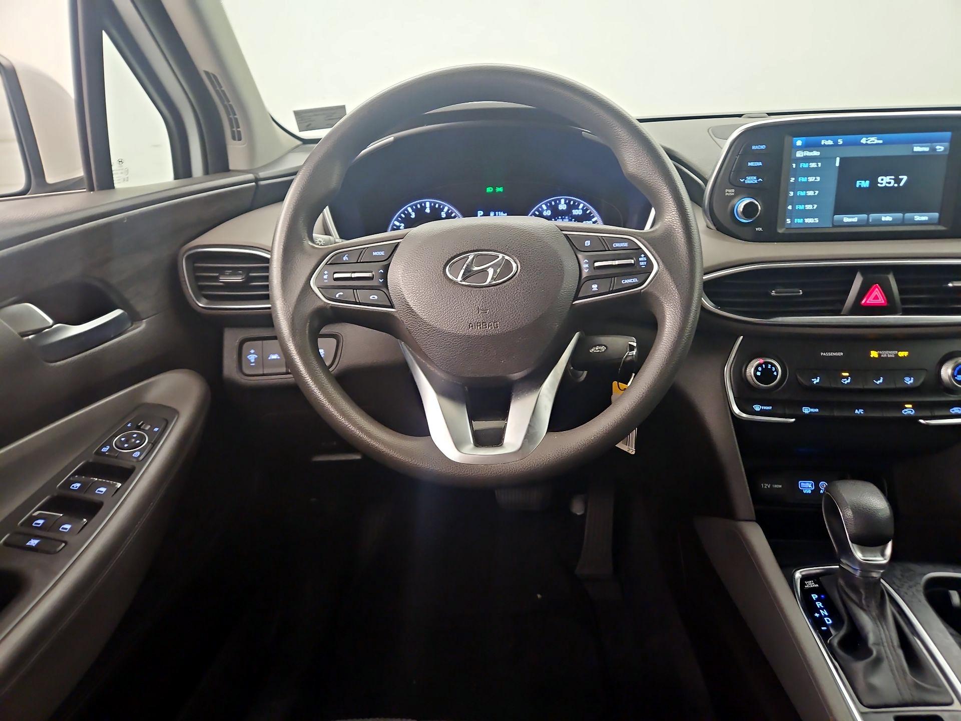 Thumbnail: 2020 Hyundai Santa Fe - 10