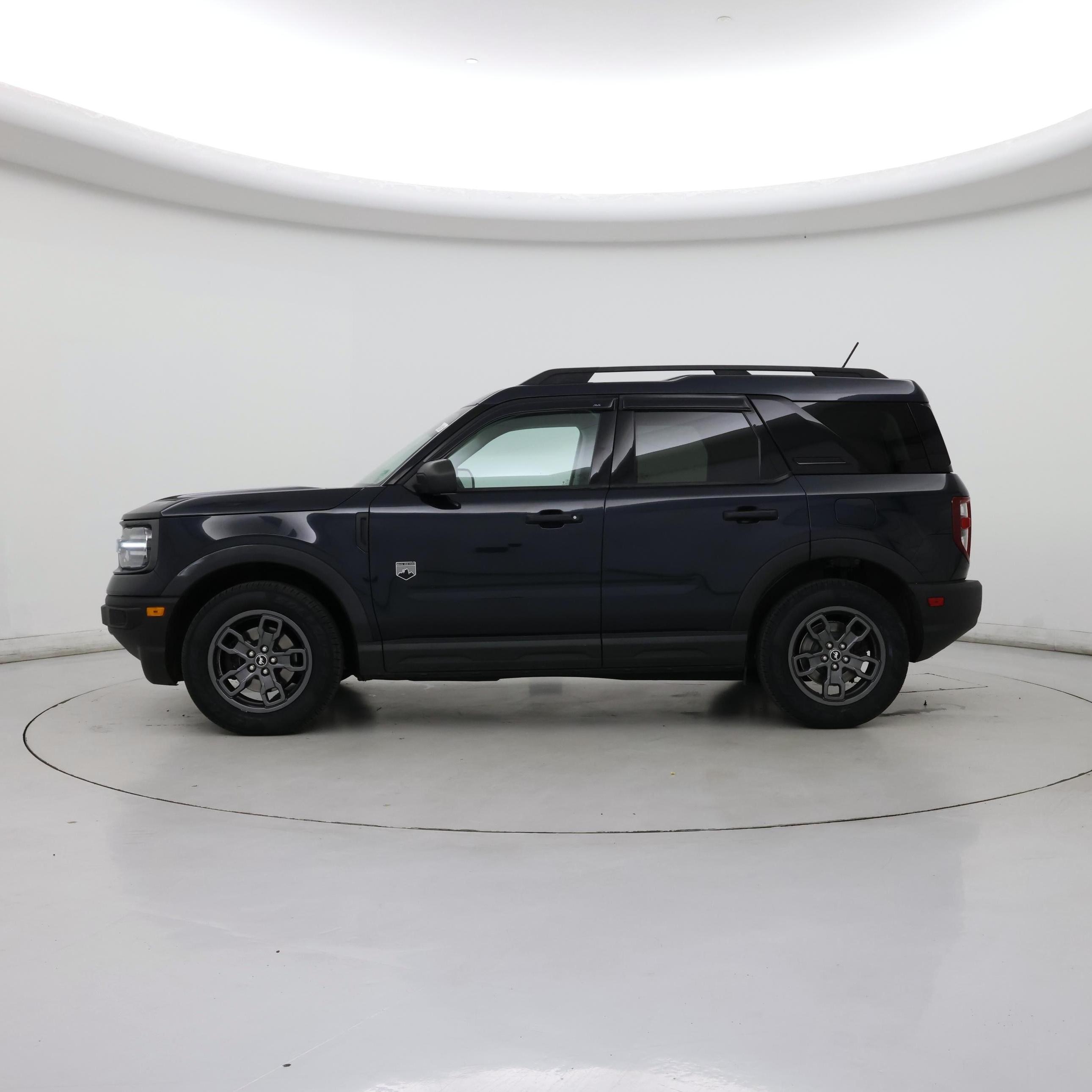 Thumbnail: 2021 Ford Bronco Sport - 3