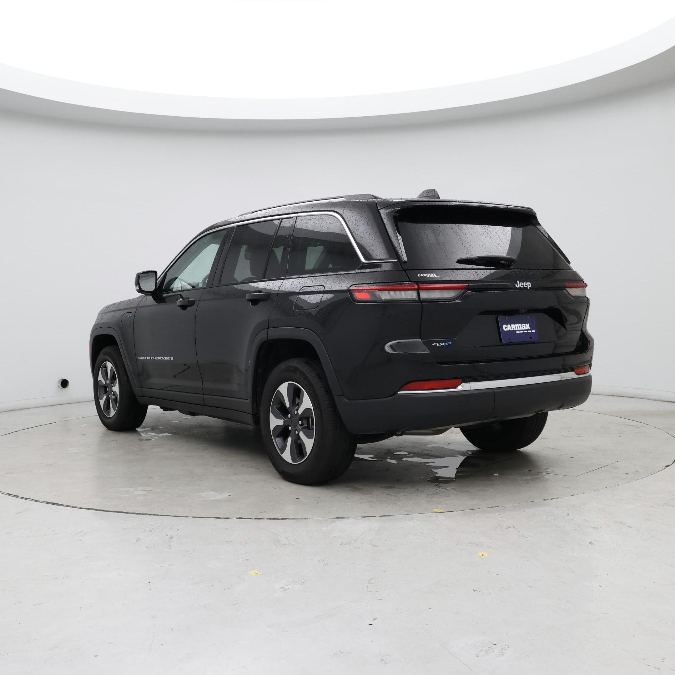 Thumbnail: 2023 Jeep Grand Cherokee - 2