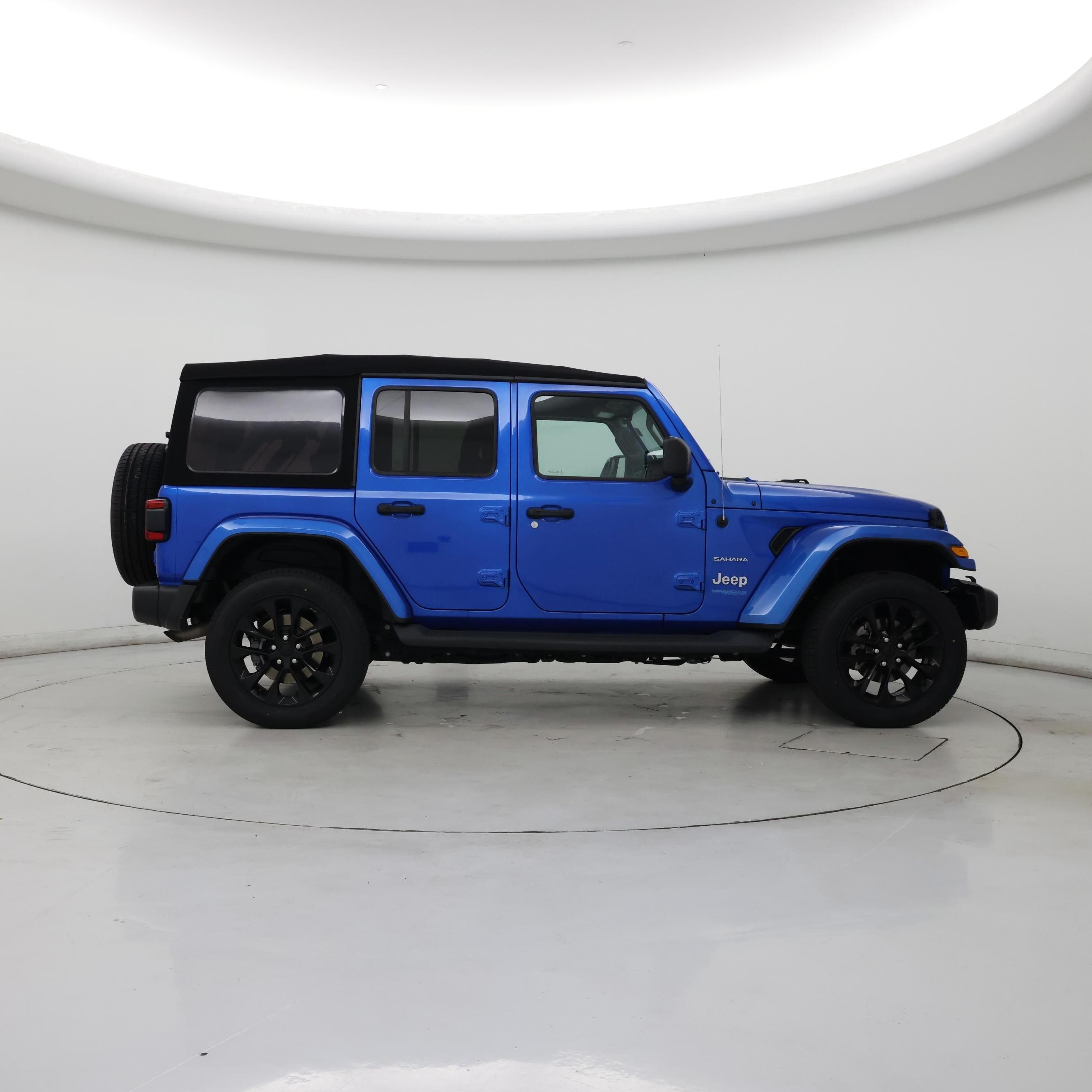 Thumbnail: 2021 Jeep Wrangler - 7