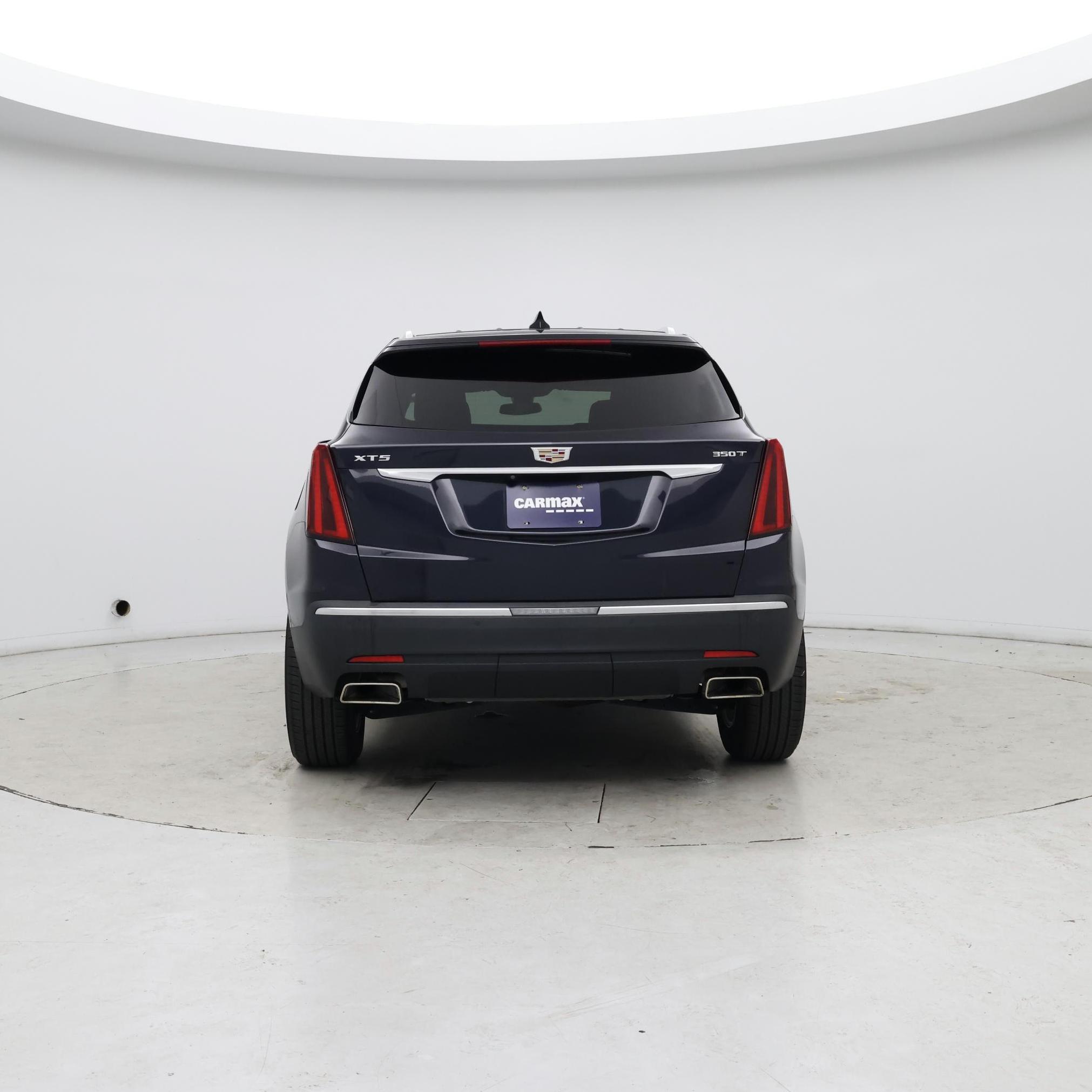Thumbnail: 2022 Cadillac XT5 - 6