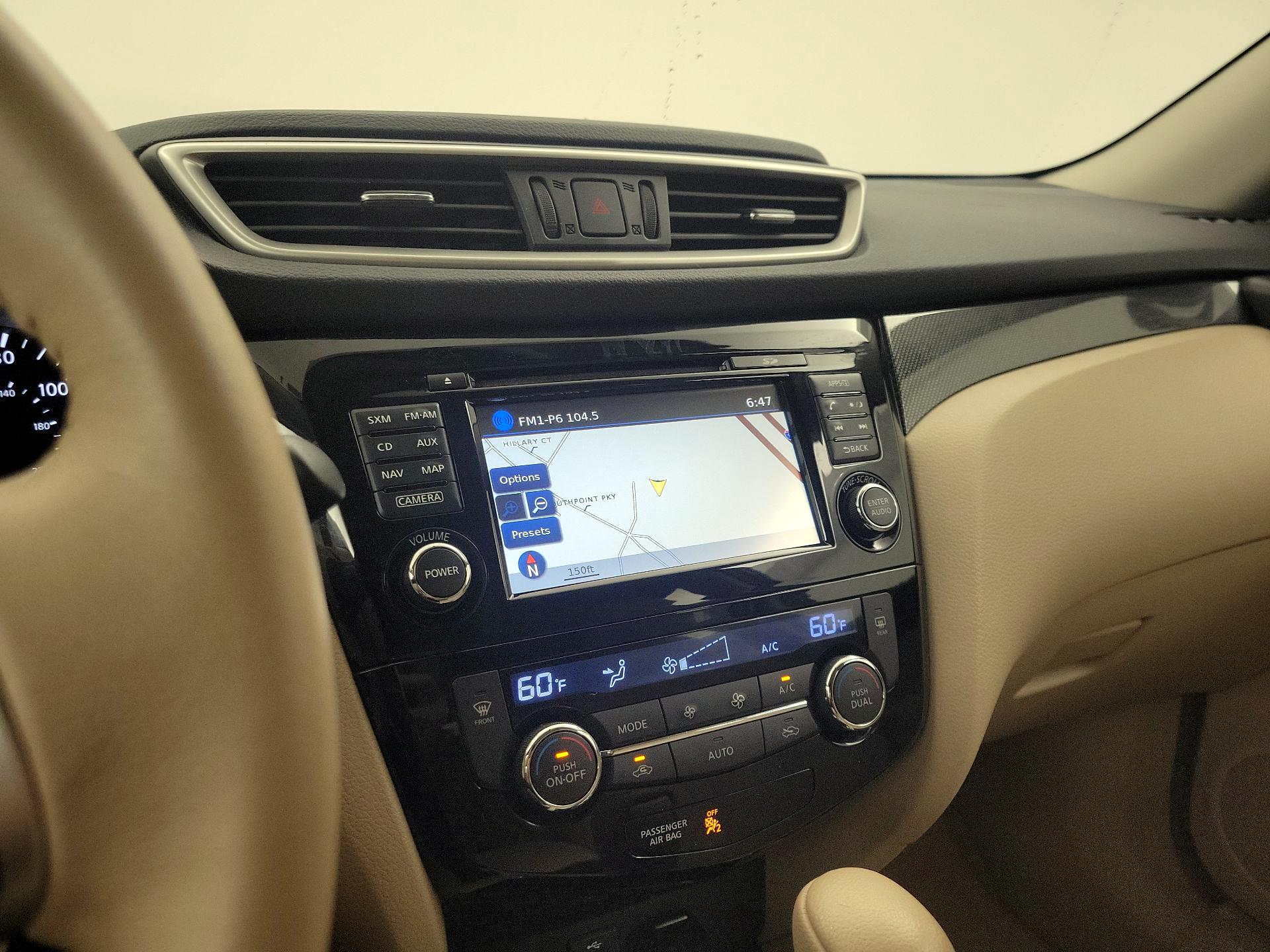 Thumbnail: 2014 Nissan Rogue - 14