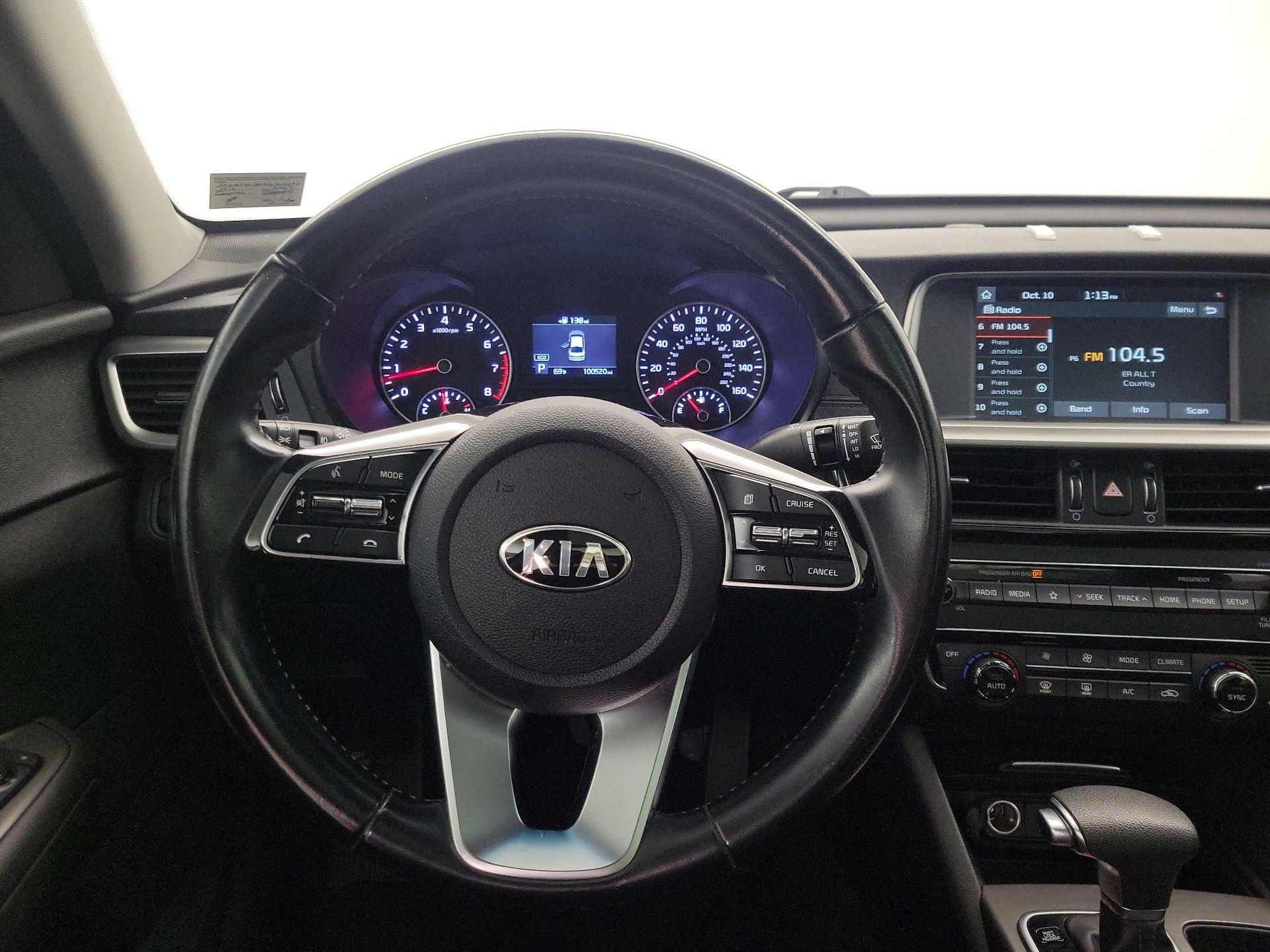 Thumbnail: 2019 Kia Optima - 10