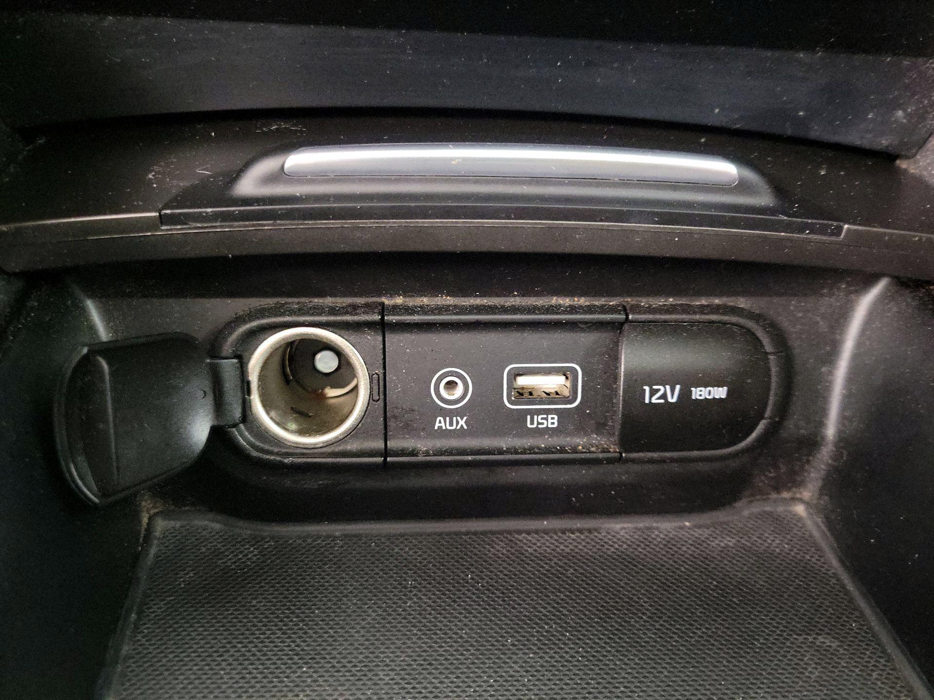 Thumbnail: 2019 Kia Optima - 18