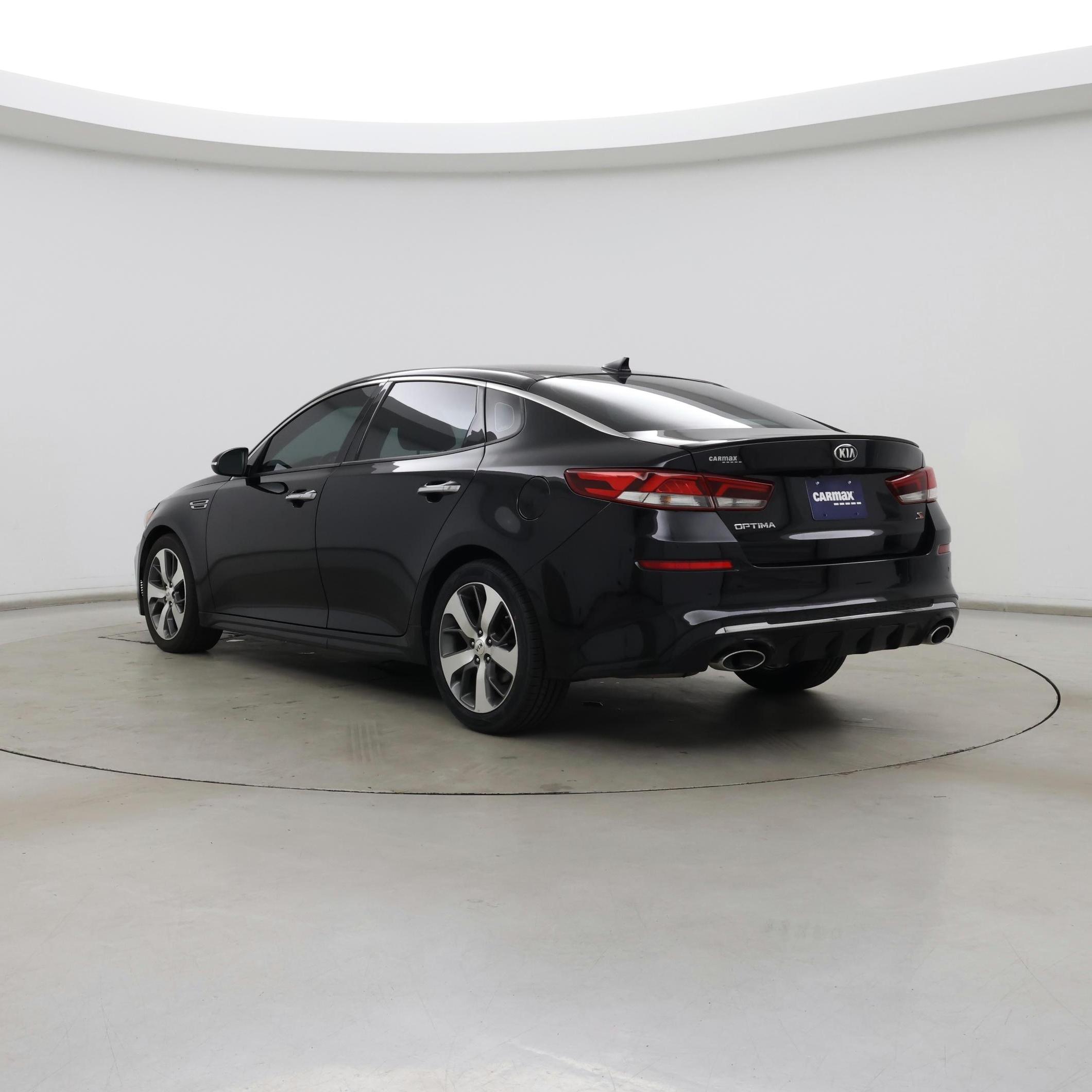 Thumbnail: 2019 Kia Optima - 2