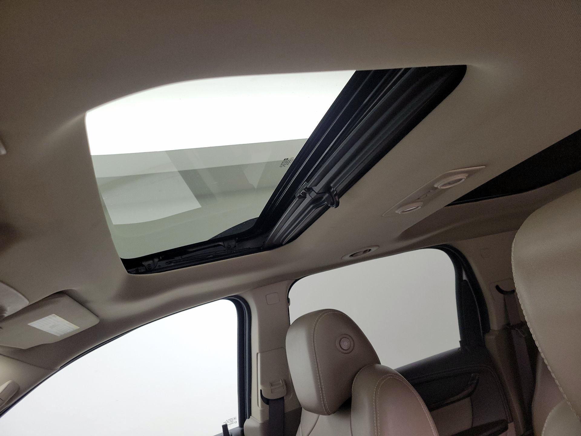 Thumbnail: 2016 GMC Acadia - 20