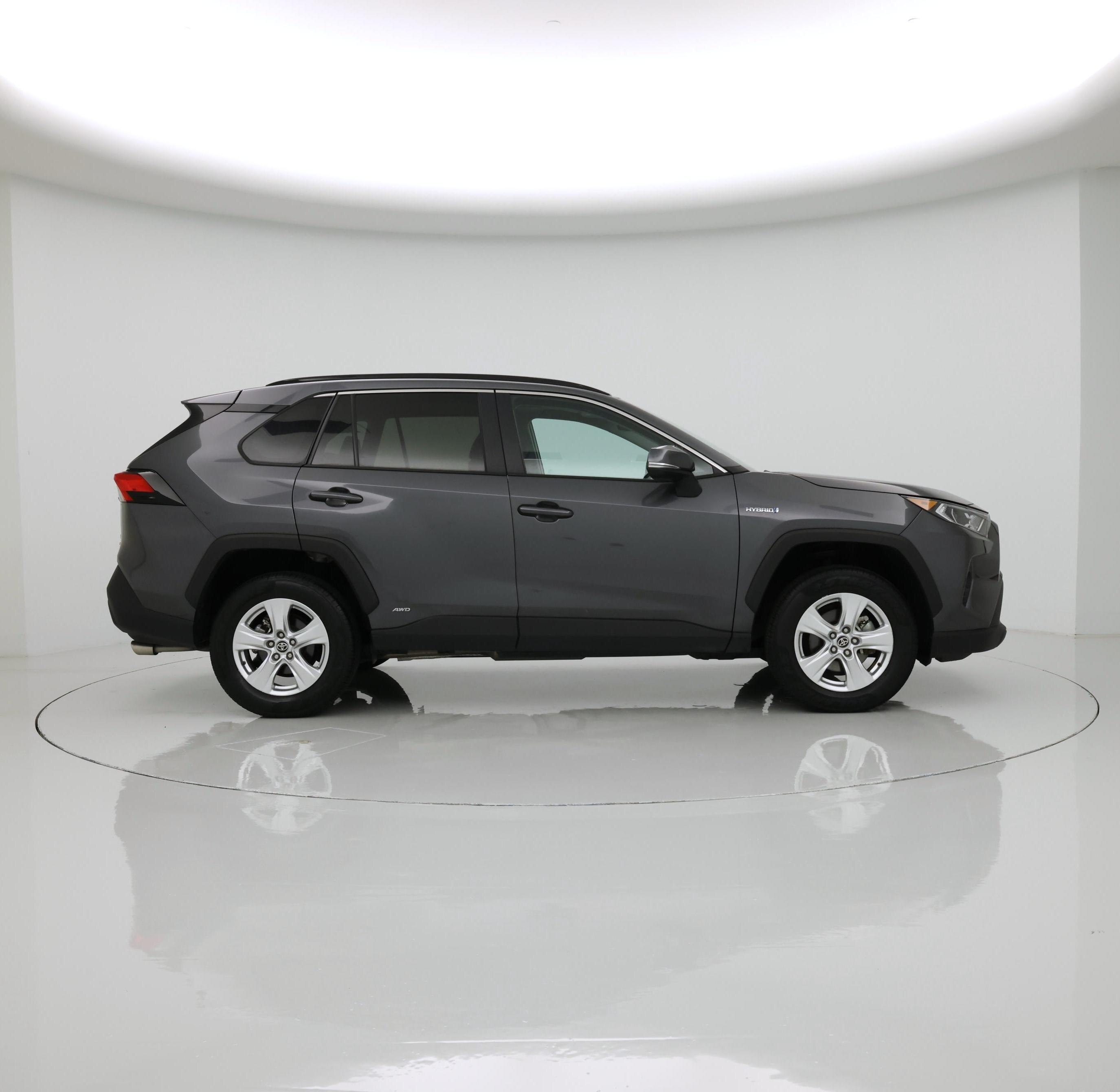 Thumbnail: 2021 Toyota RAV4 - 7