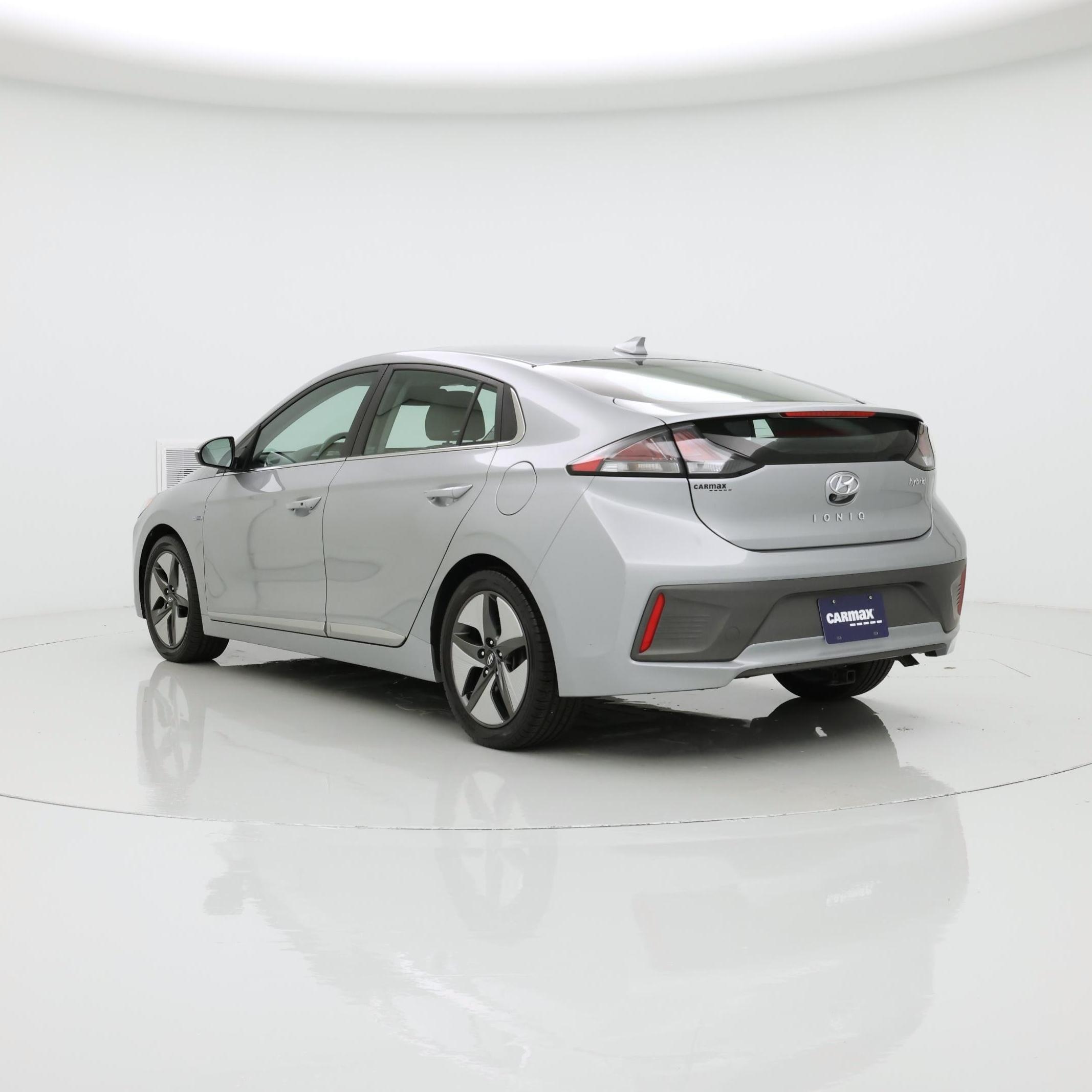 Thumbnail: 2020 Hyundai Ioniq - 2
