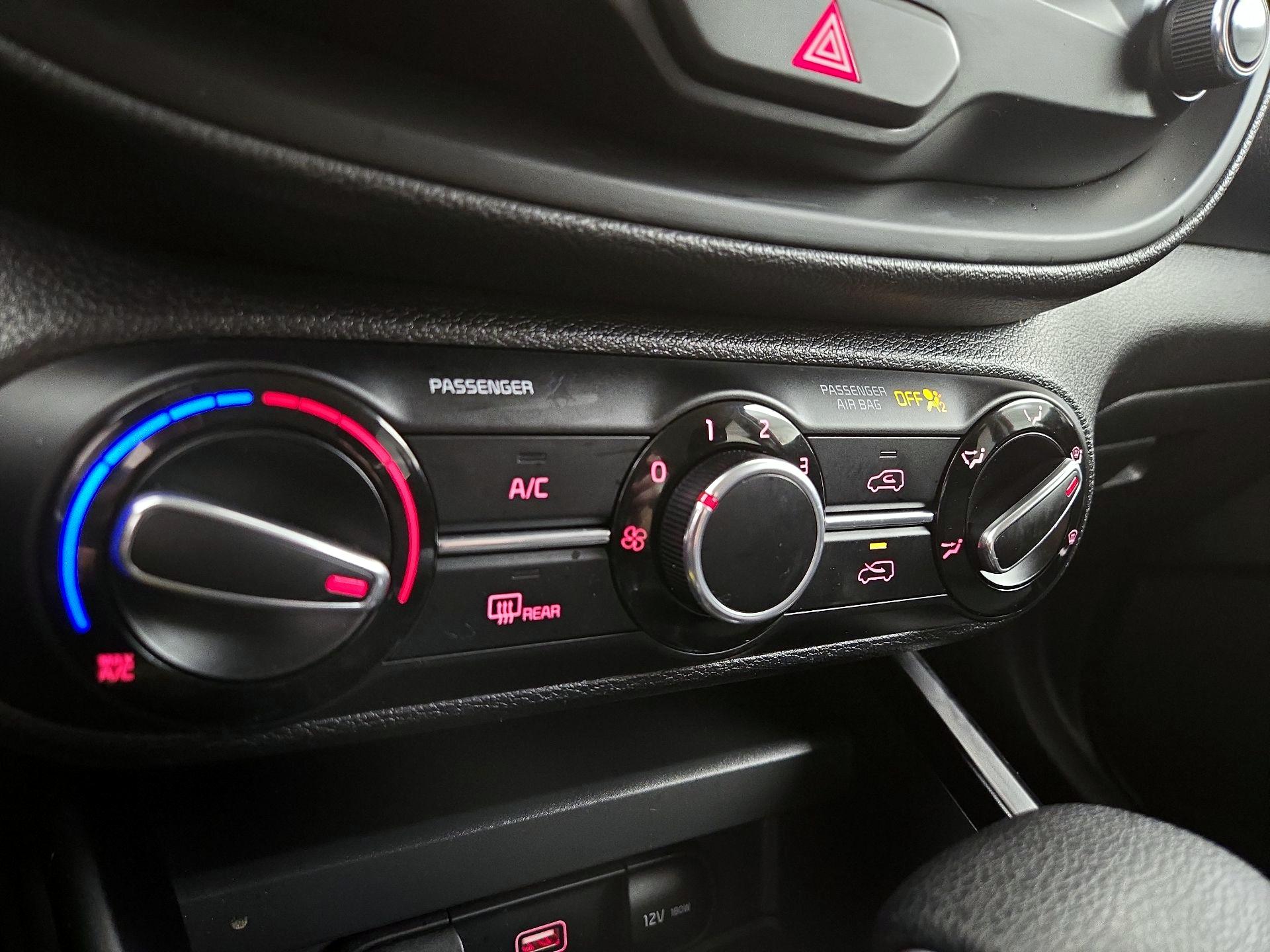 Thumbnail: 2020 Kia Soul - 16