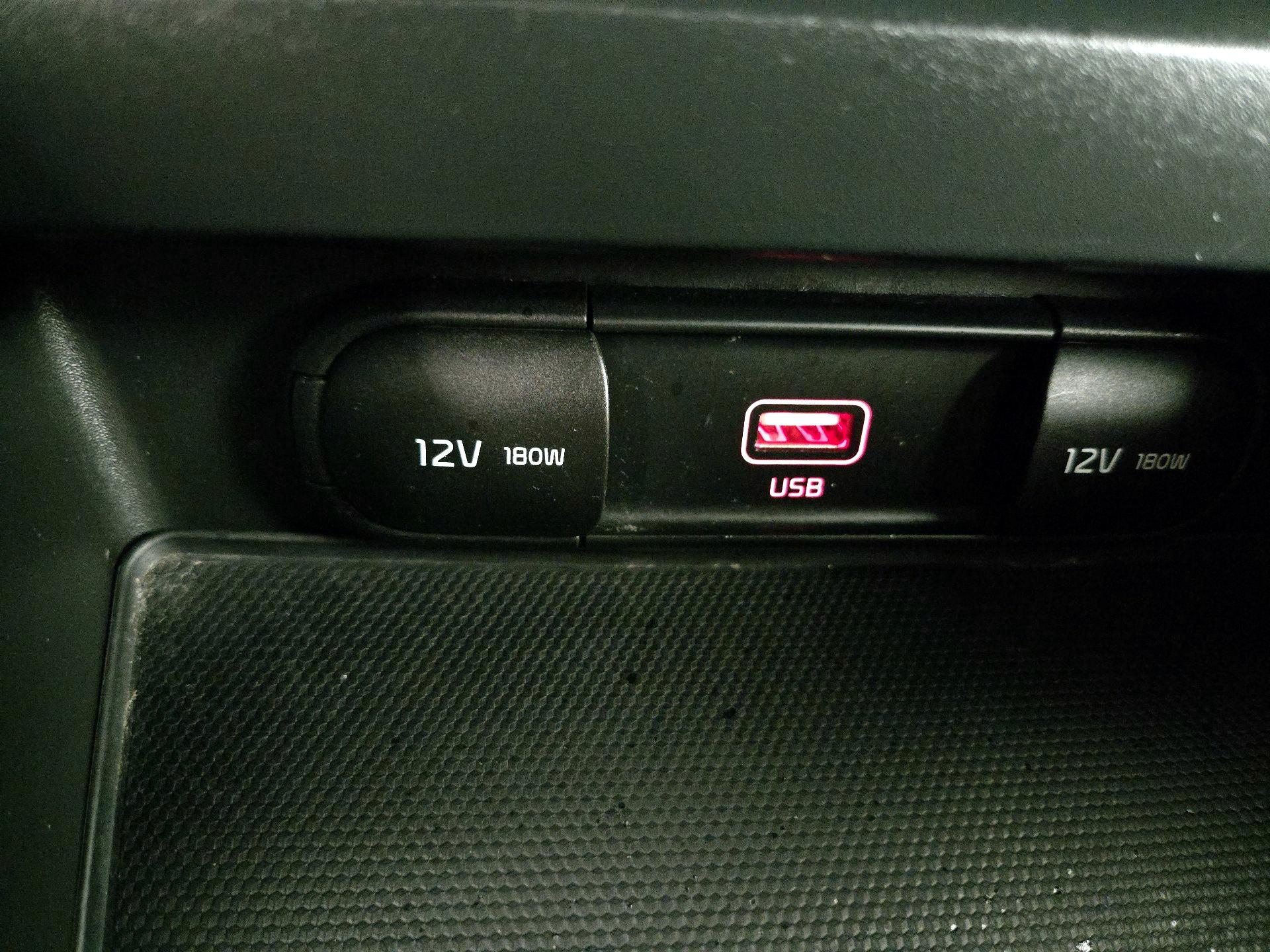 Thumbnail: 2020 Kia Soul - 18
