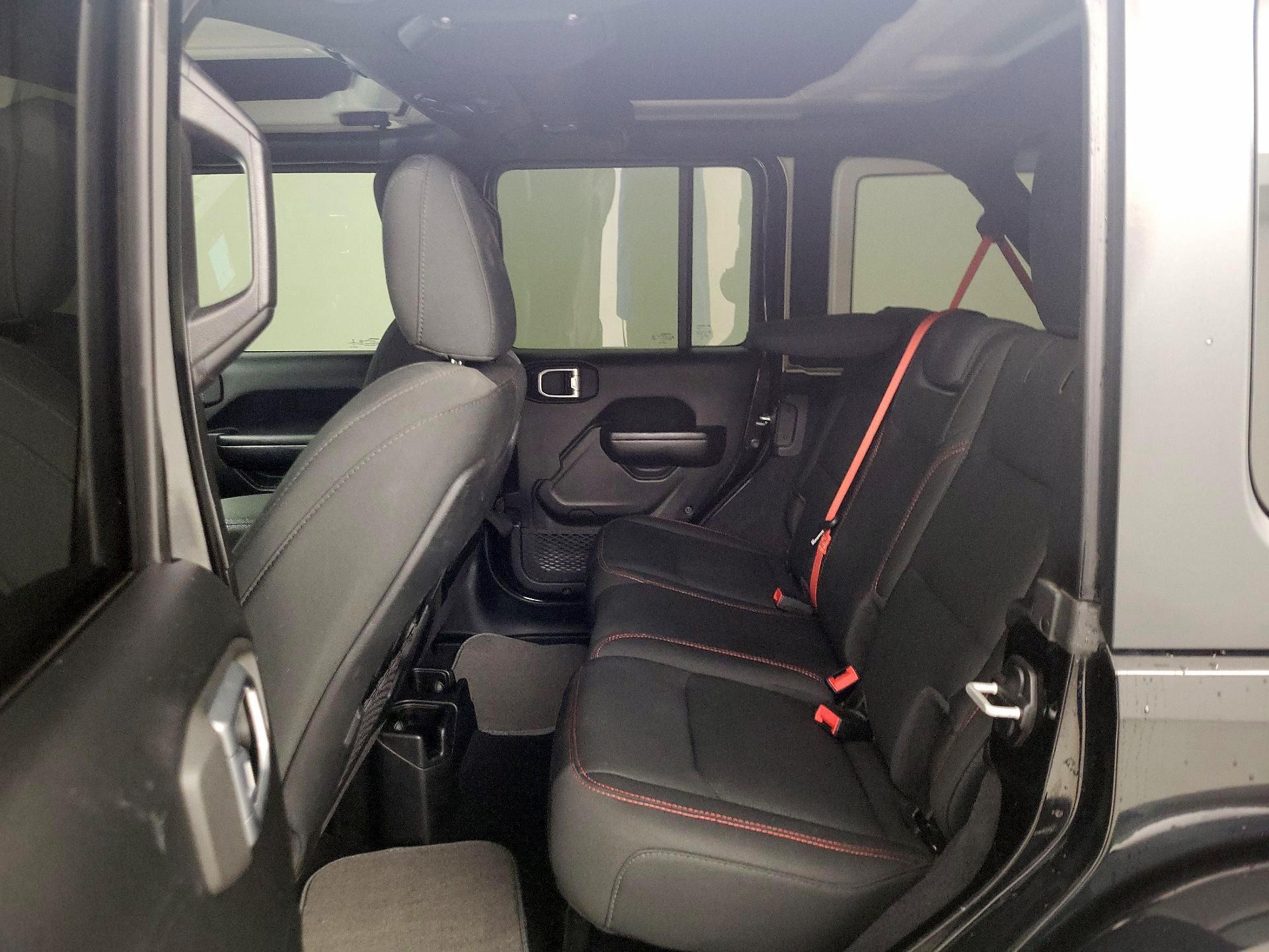 Thumbnail: 2020 Jeep Wrangler - 20