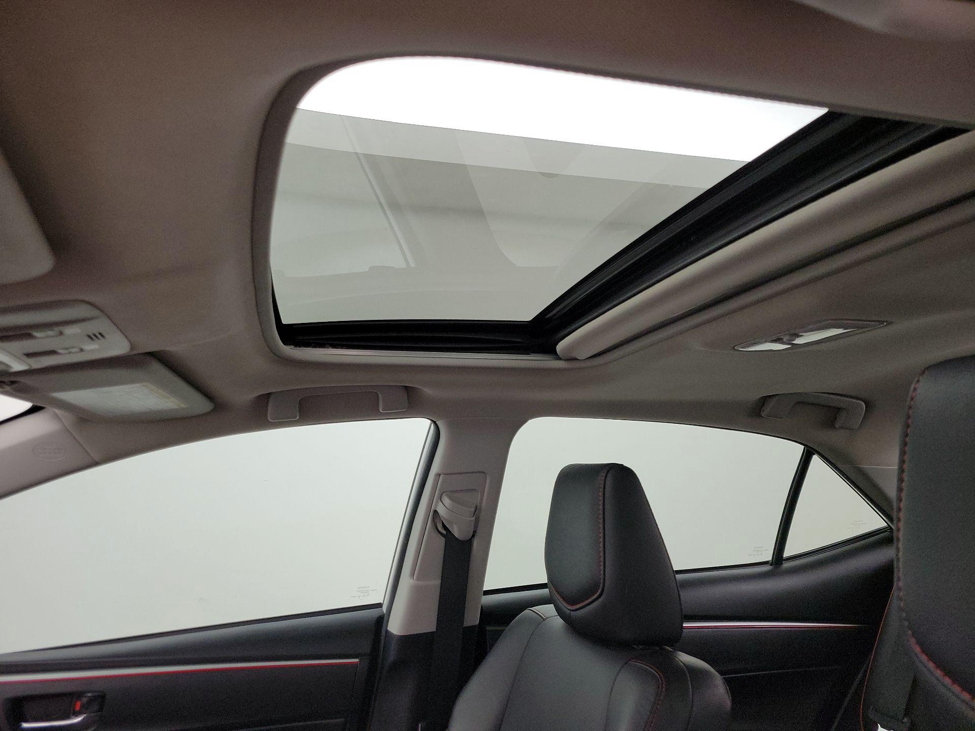 Thumbnail: 2016 Toyota Corolla - 19