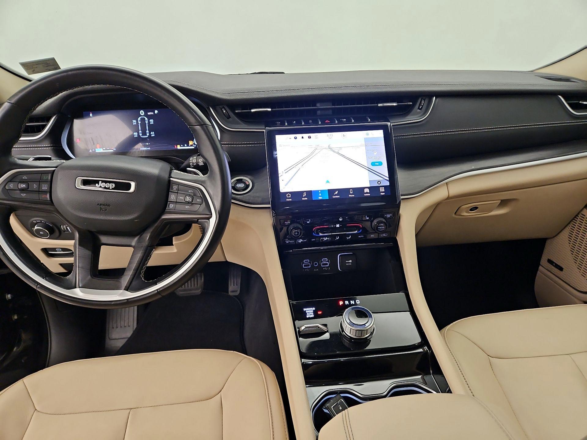 Thumbnail: 2022 Jeep Grand Cherokee L - 9