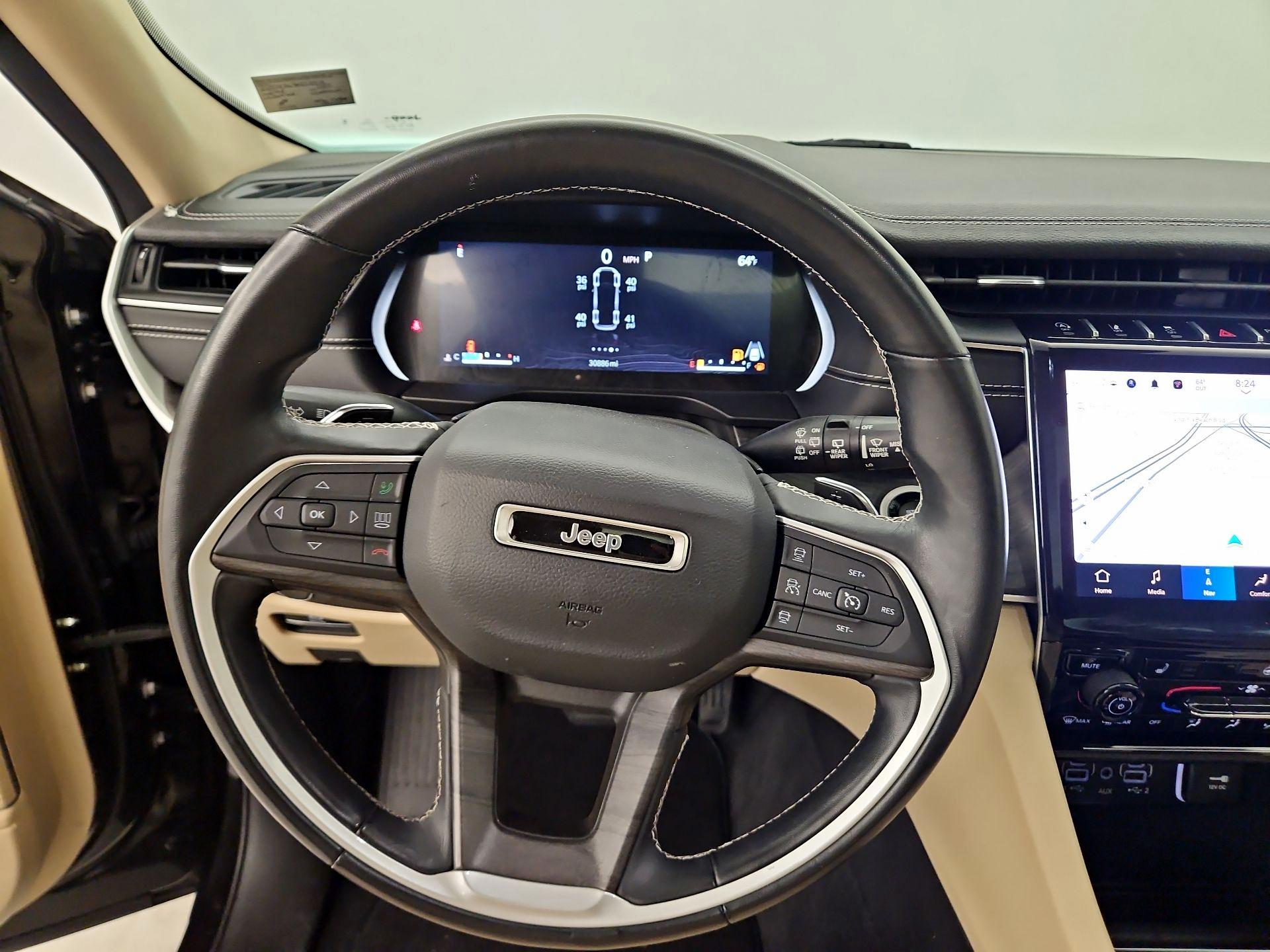 Thumbnail: 2022 Jeep Grand Cherokee L - 10