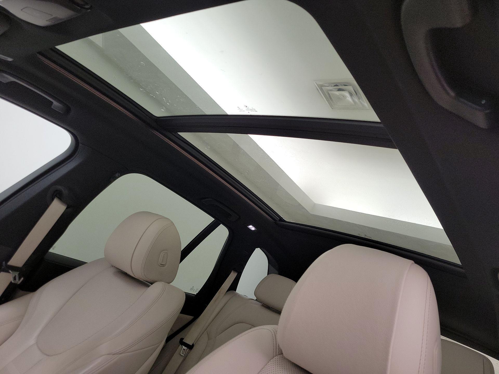 Thumbnail: 2020 BMW X5 - 20