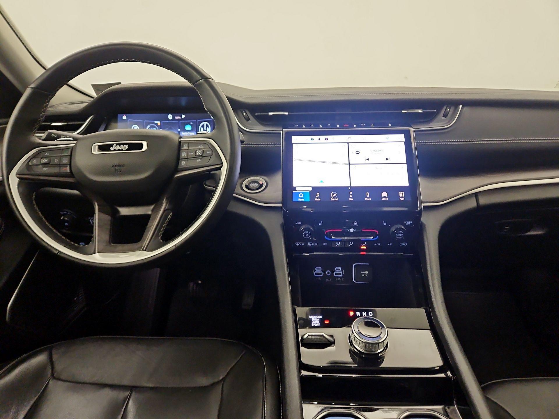 Thumbnail: 2022 Jeep Grand Cherokee L - 9